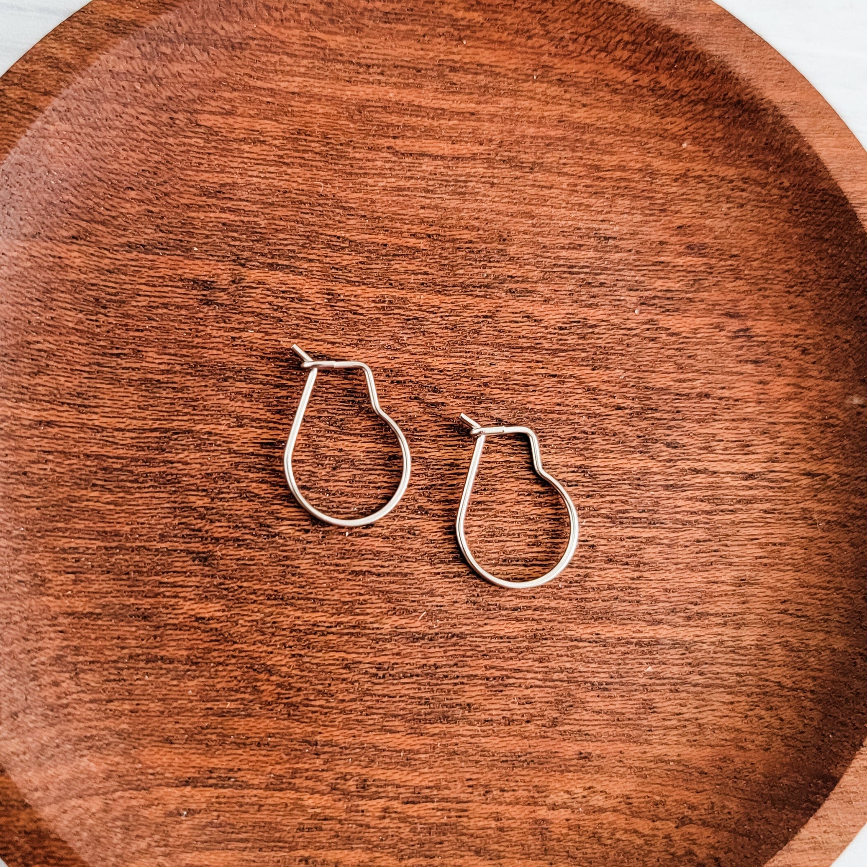 18mm Silver Stainless Steel Kidney Hook, 20 Pieces, Earring Hook 6 - 