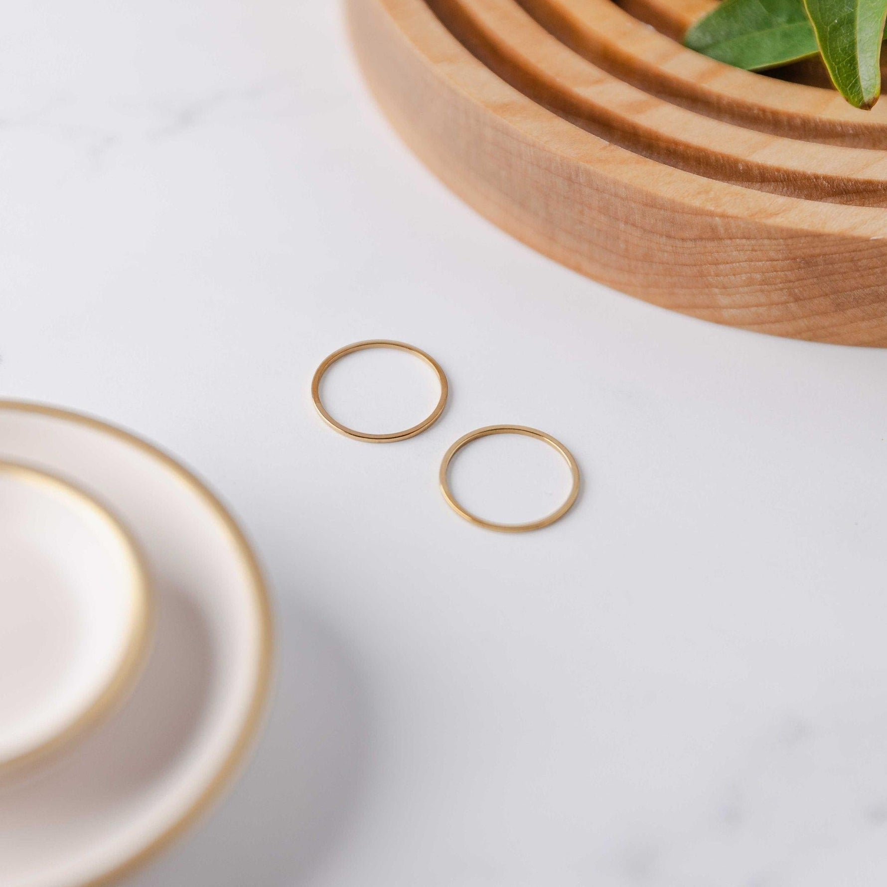 30mm Gold Stainless Steel Circle Linking Rings (Smooth), 10 Pieces, Connector 23 - 