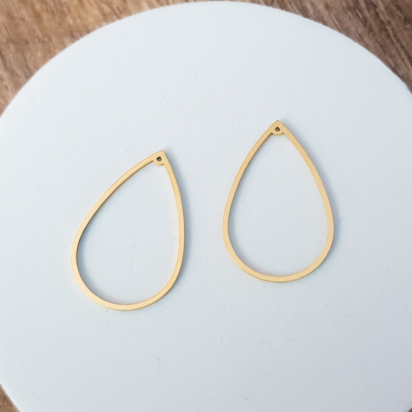 35mm Gold Stainless Steel Teardrop Linking Rings, 10 Pieces, Charm 99 - 