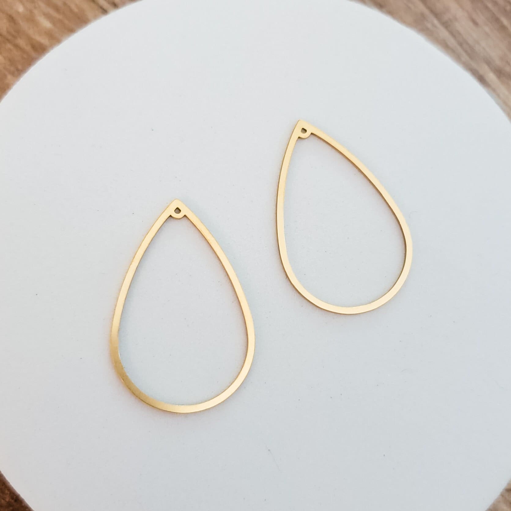 35mm Gold Stainless Steel Teardrop Linking Rings, 10 Pieces, Charm 99 - 