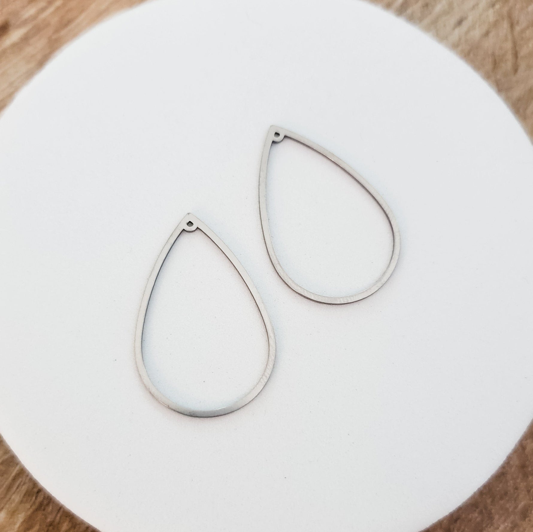35mm Silver Stainless Steel Teardrop Linking Rings, 10 Pieces, Charm 63 - 