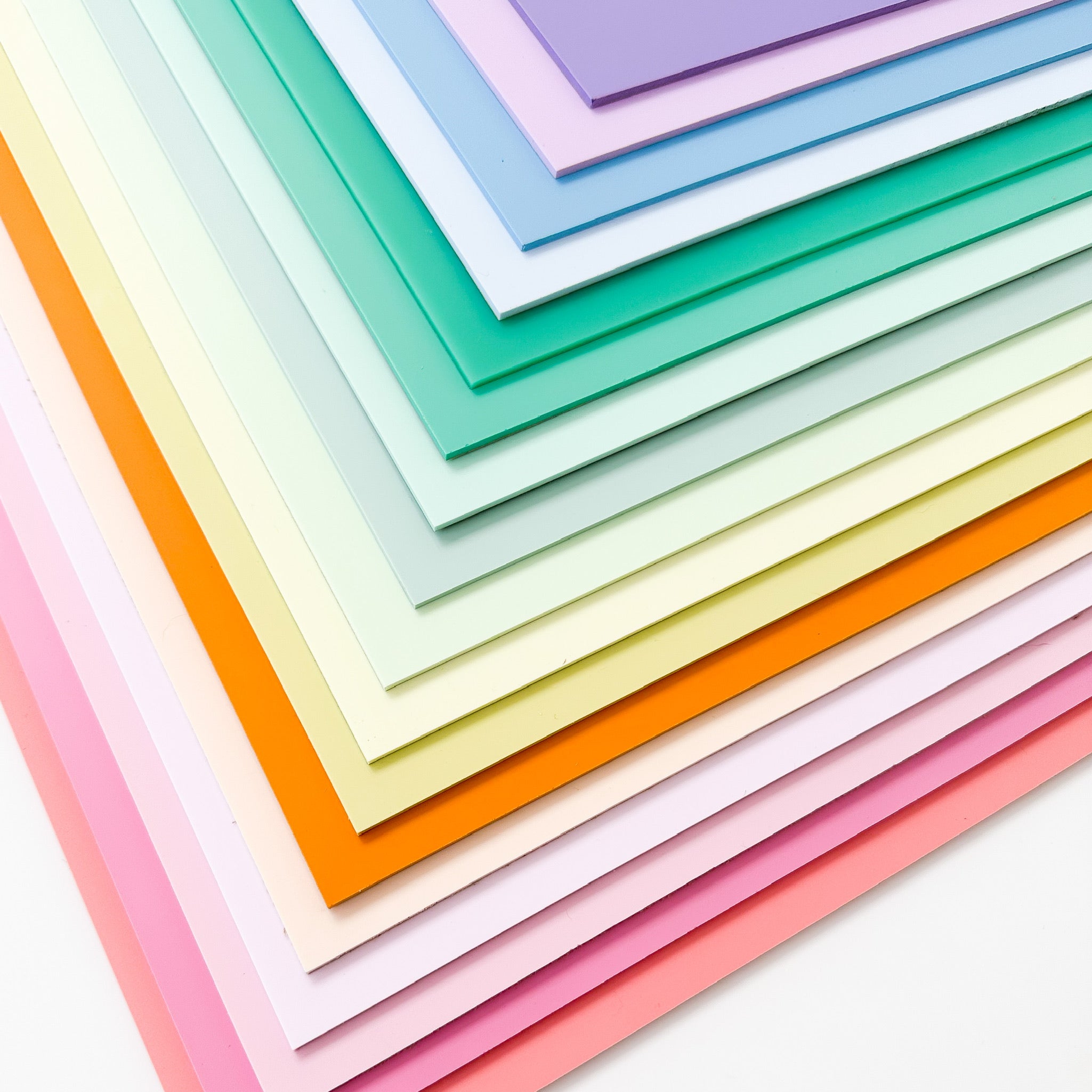 files/Angled_Pastels_4cea1ccc-b90a-484d-ac80-35b507275ccb.jpg