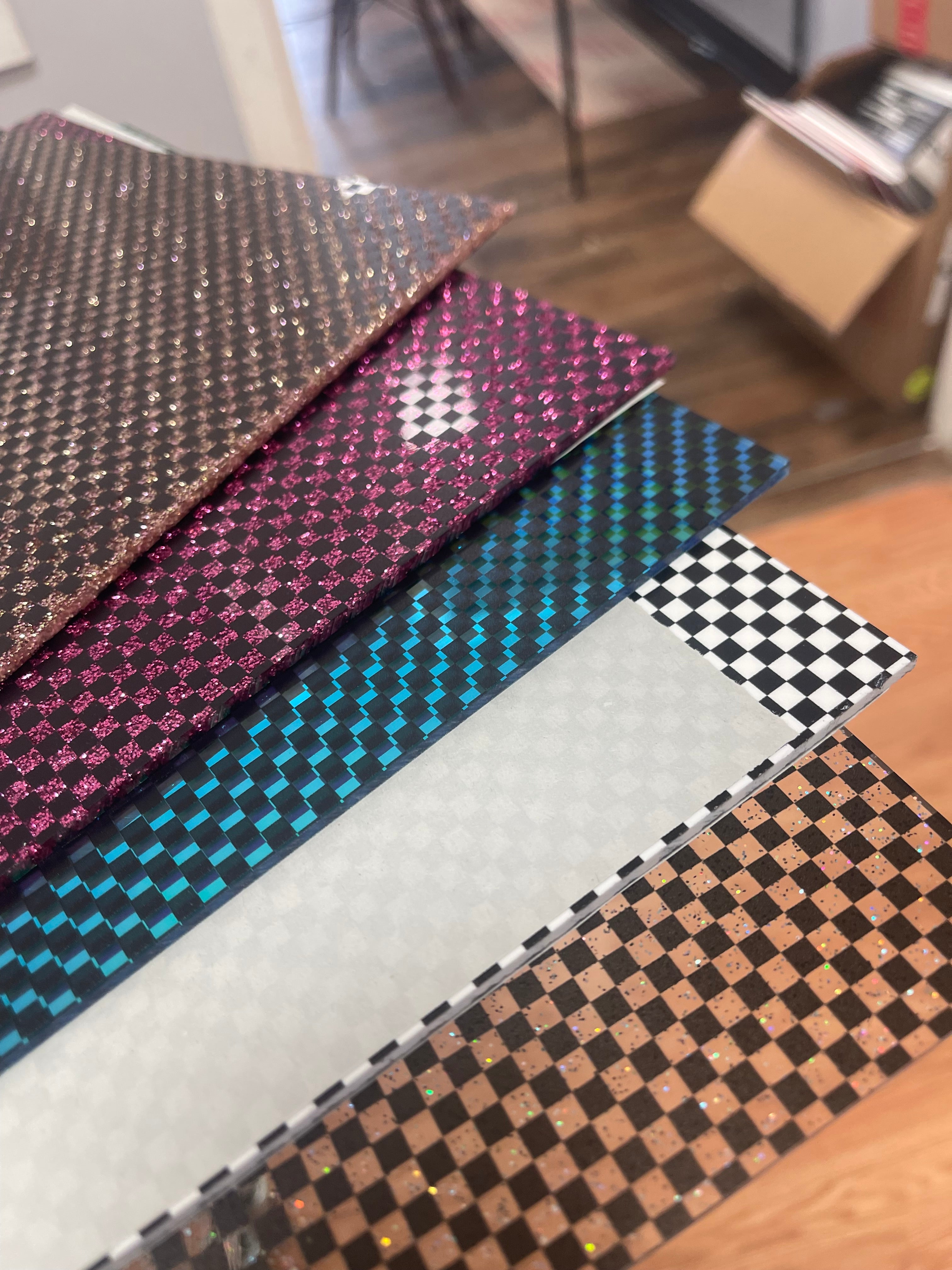 P0252 | Clover Field Pattern Acrylic Sheets – Custom Made Better