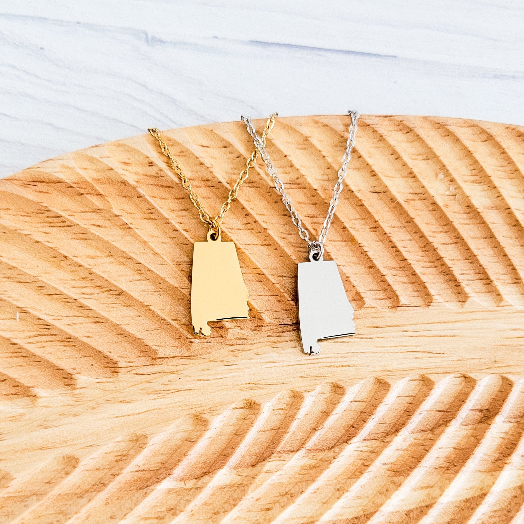 Alabama Pendant Necklace (Silver or Gold), 1 Total, Metal Blank 162 - 