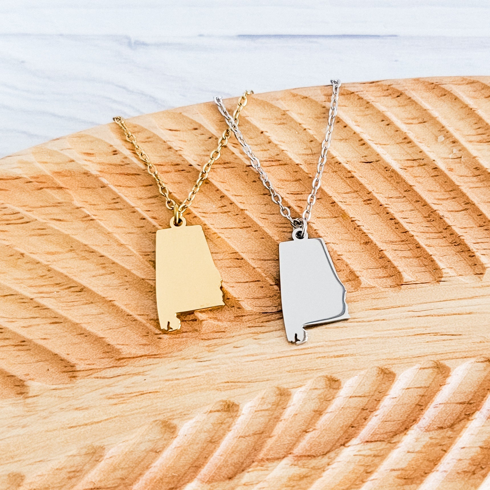Alabama Pendant Necklace (Silver or Gold), 1 Total, Metal Blank 162 - 