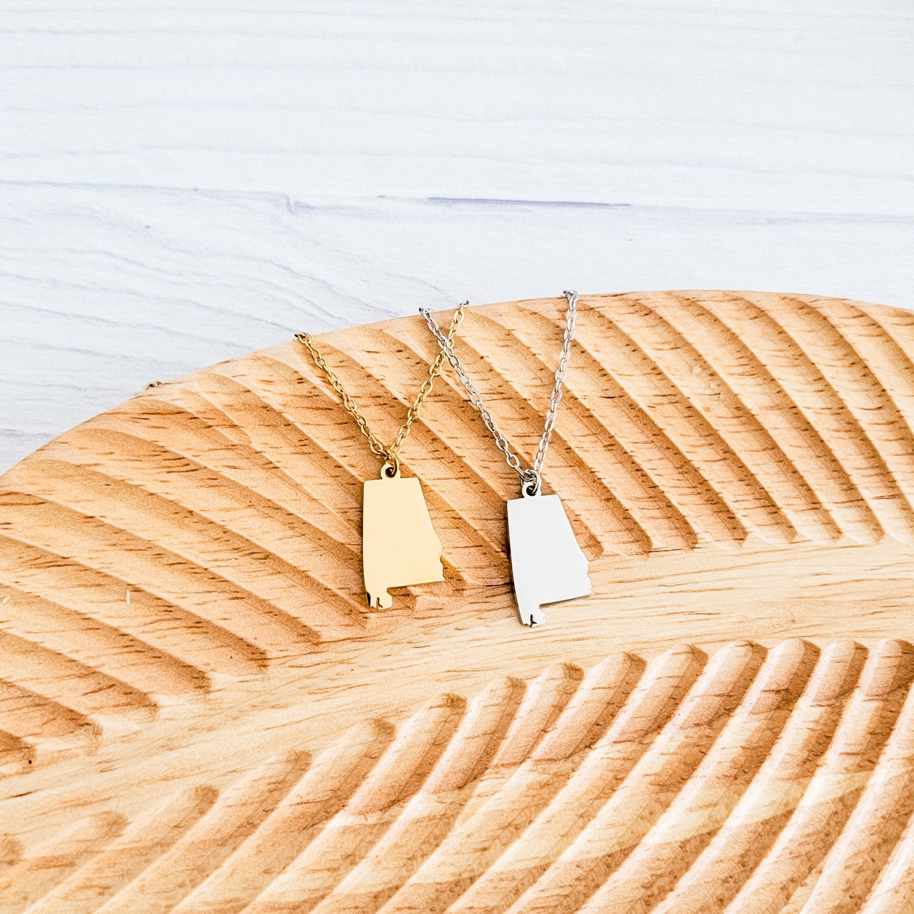 Alabama Pendant Necklace (Silver or Gold), 1 Total, Metal Blank 162 - 