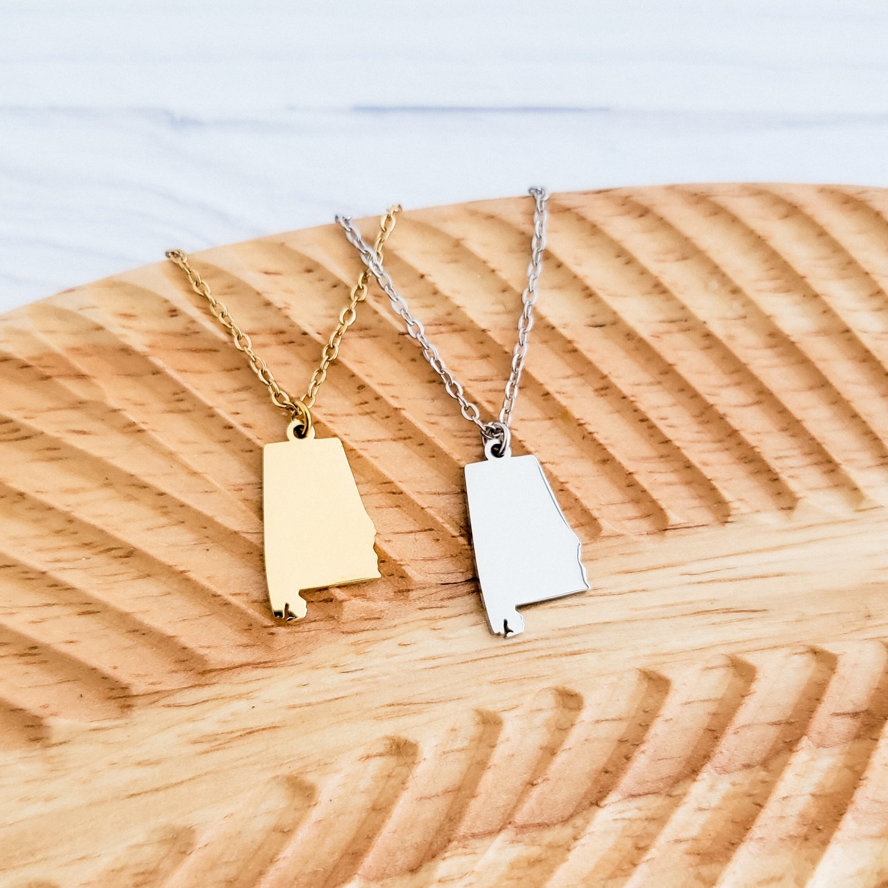 Alabama Pendant Necklace (Silver or Gold), 1 Total, Metal Blank 162 - 
