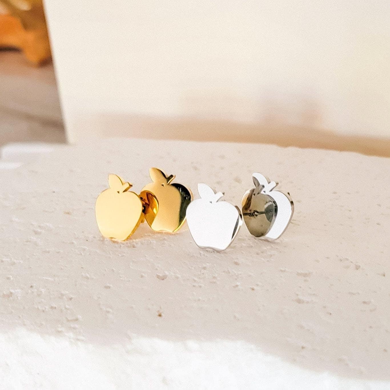 Apple Studs (Silver or Gold), 1 Pair Total, Metal Blank 103 - 