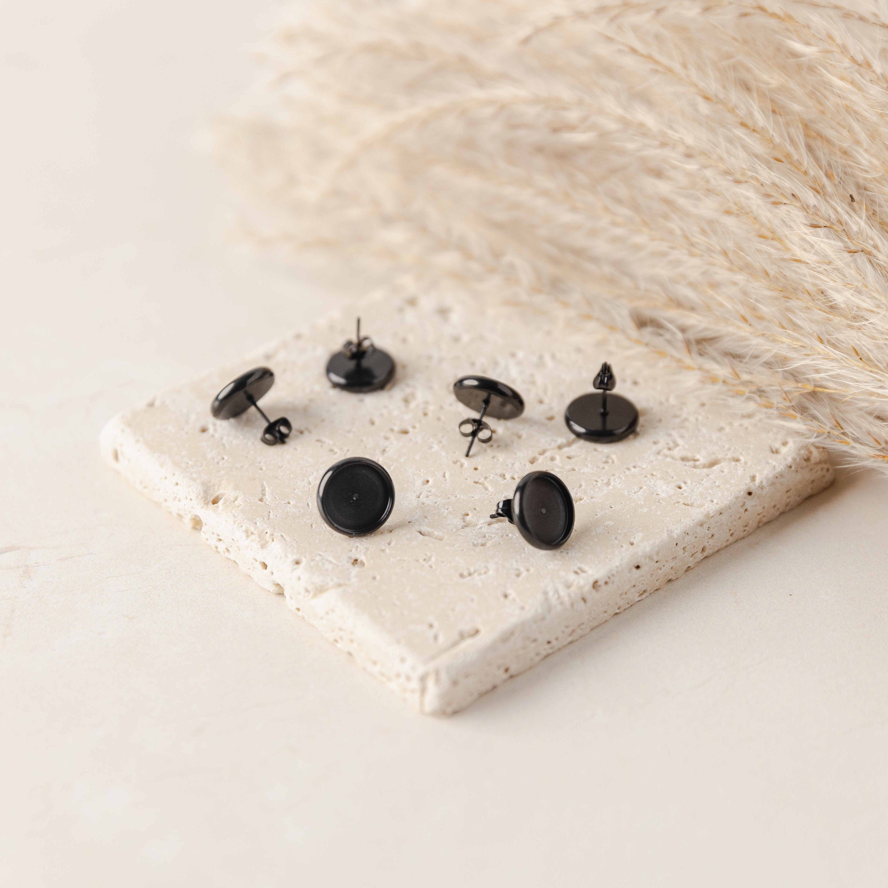 Black 12mm Stainless Steel Stud Bezels (Regular, No Connector Loop), 10 Pieces, Stud 12 - 