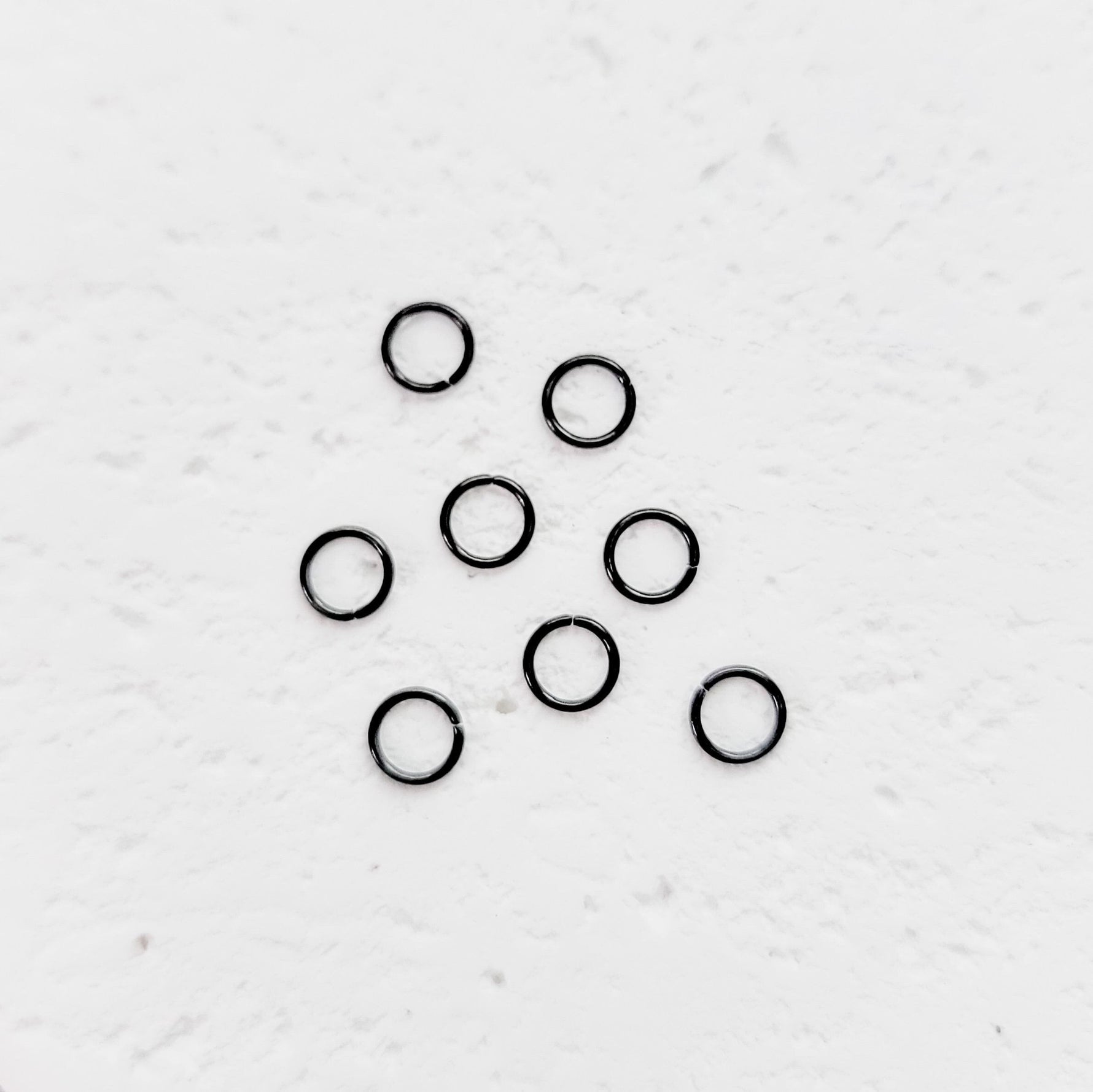 Black 7mm Round Stainless Steel Jump Rings, 100 Pieces, Jump Ring 41 - 