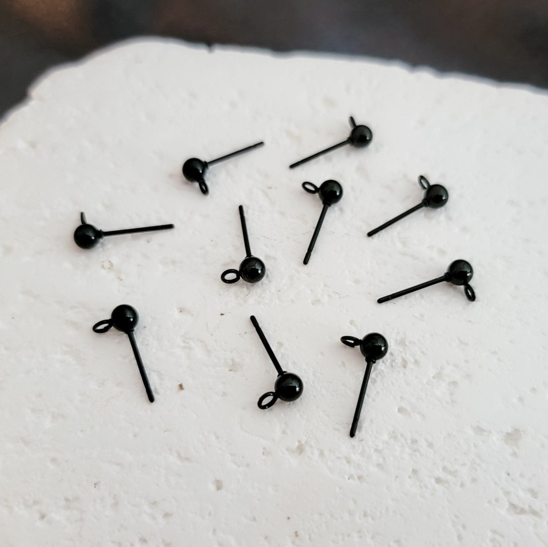 Black Large Ball Stud Posts Stainless Steel (8mm), 10 Pieces, Stud 24 - 