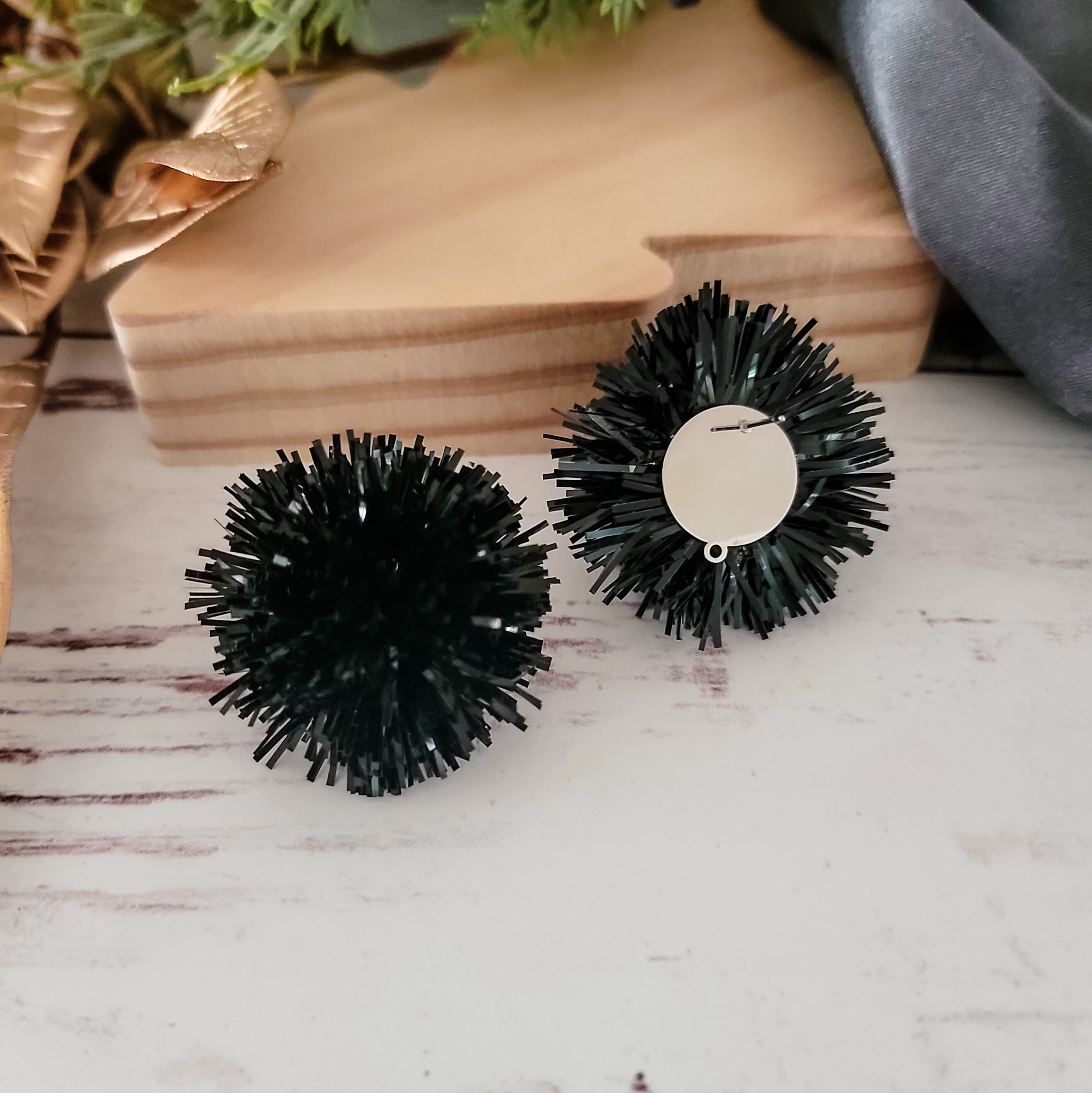 Black Tinsel 30mm Large Stud Topper, 1 Pair, Stud 175 - 