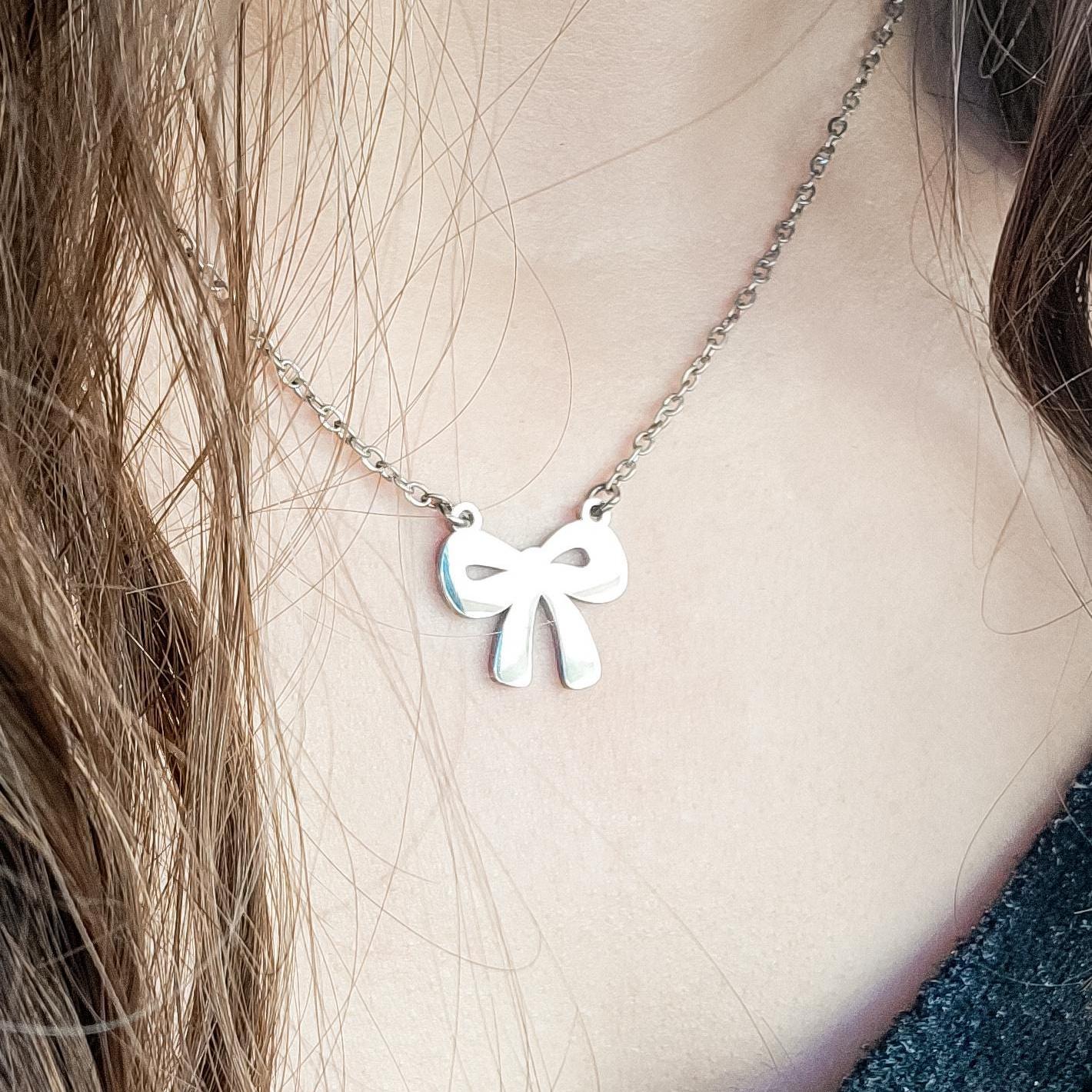 Bow Pendant Necklace (Silver or Gold), 1 Total, Metal Blank 108 - 