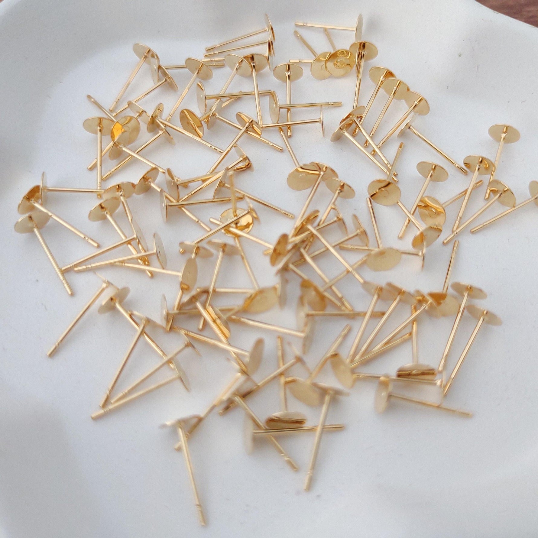 Bulk 3mm Gold Stainless Steel Regular Flat Pad Earring Posts, 100 Pieces, Stud 44 - 