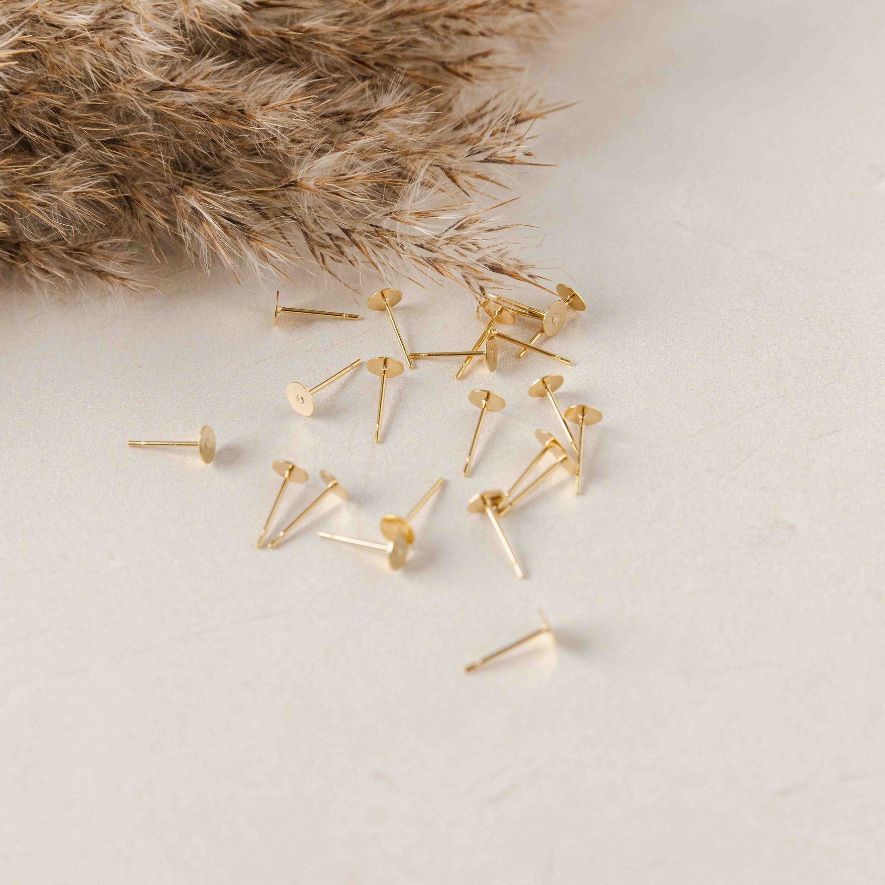 Bulk 5mm Gold Stainless Steel Regular Flat Pad Earring Posts, 100 Pieces, Stud 46 - 