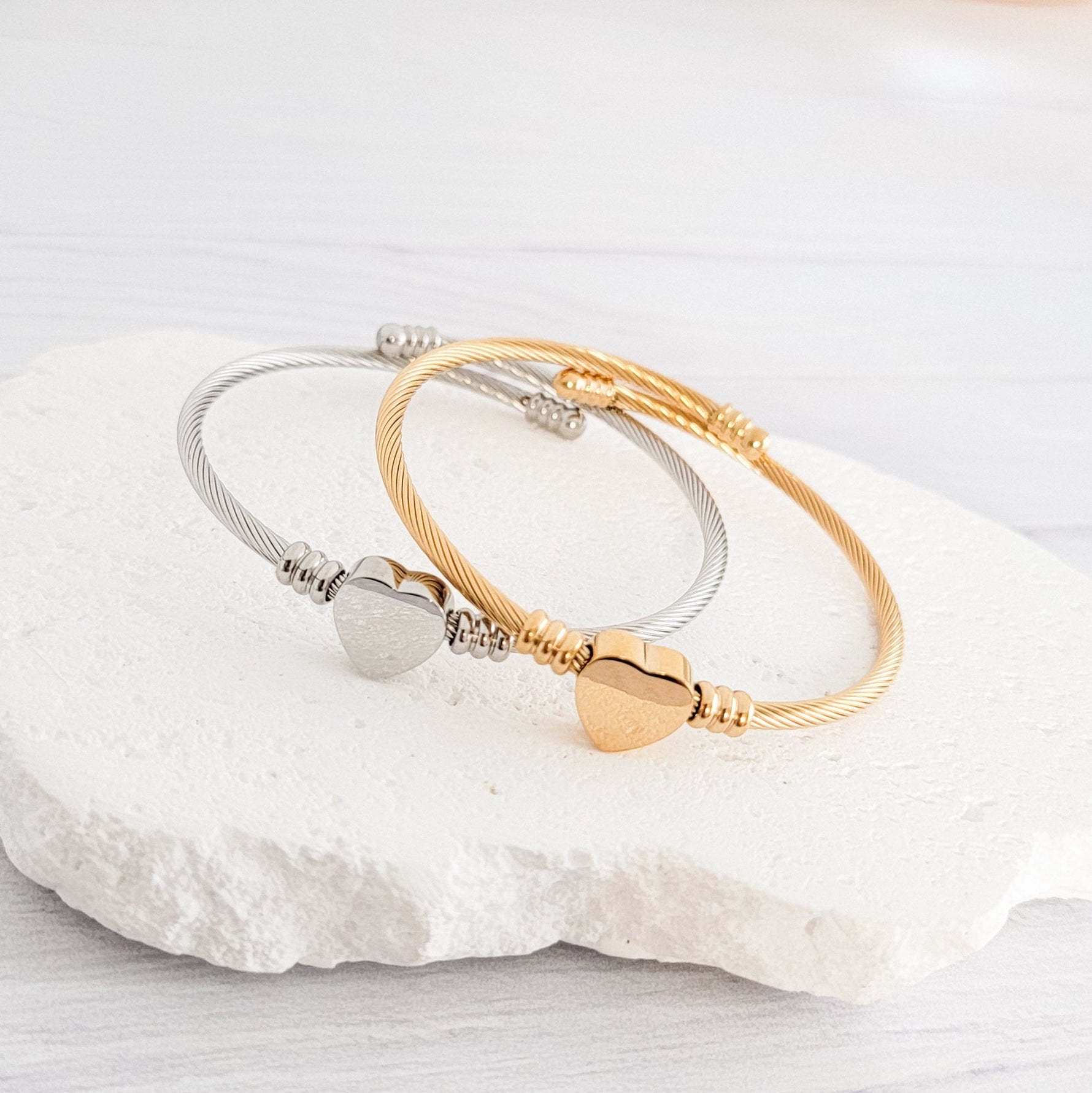 Cable Heart Bangle Bracelet (Silver or Gold), 1 Total, Metal Blank 171 - 