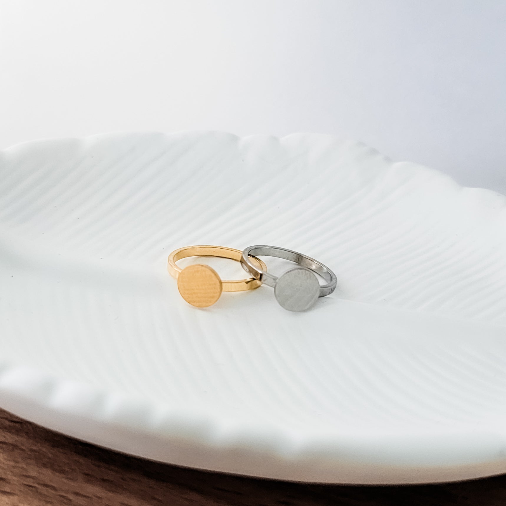 Centered Circle Ring (Silver or Gold, Sizes 6 - 10), 1 Total, Metal Blank 159 - 