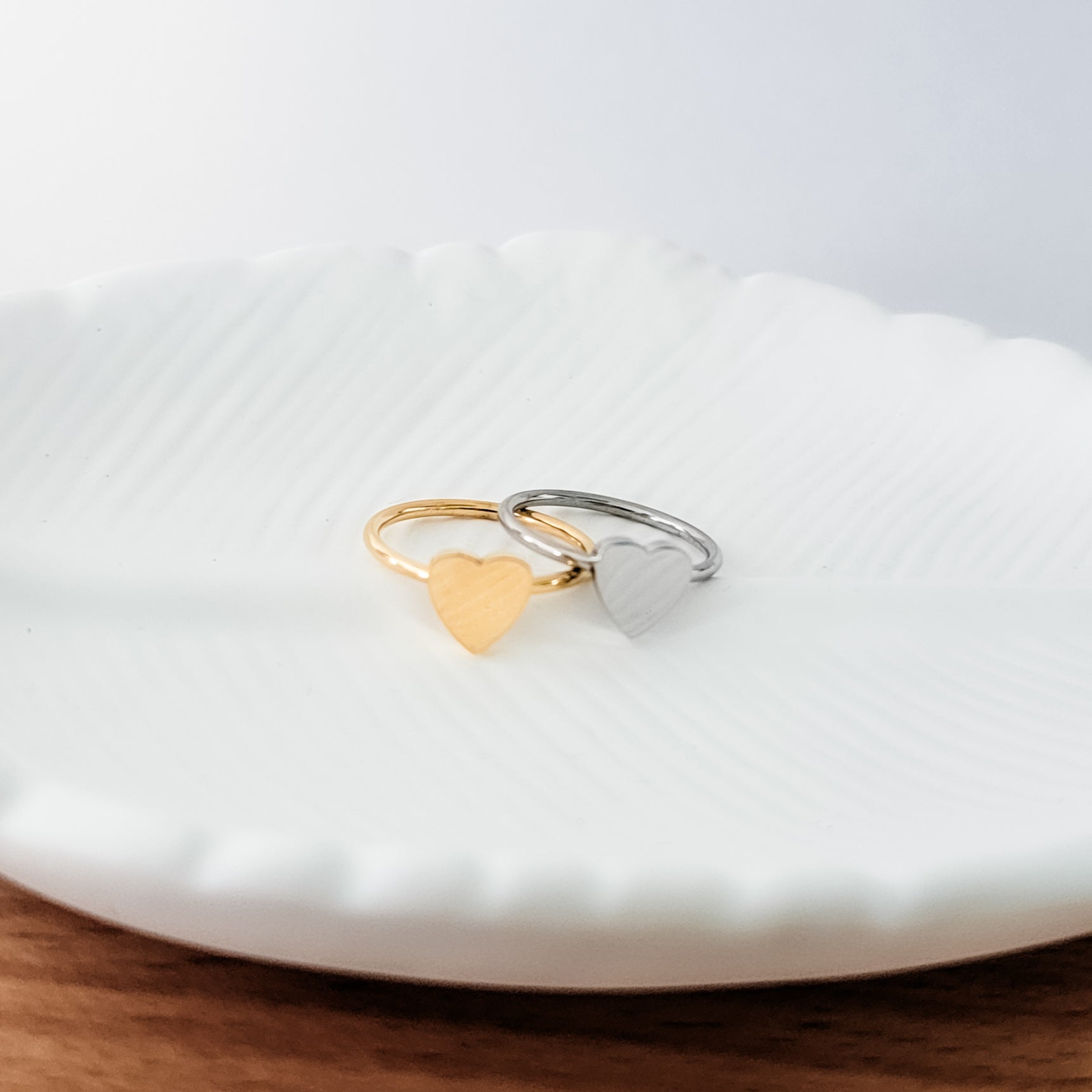 Centered Heart Ring (Silver or Gold, Sizes 6 - 10), 1 Total, Metal Blank 157 - 