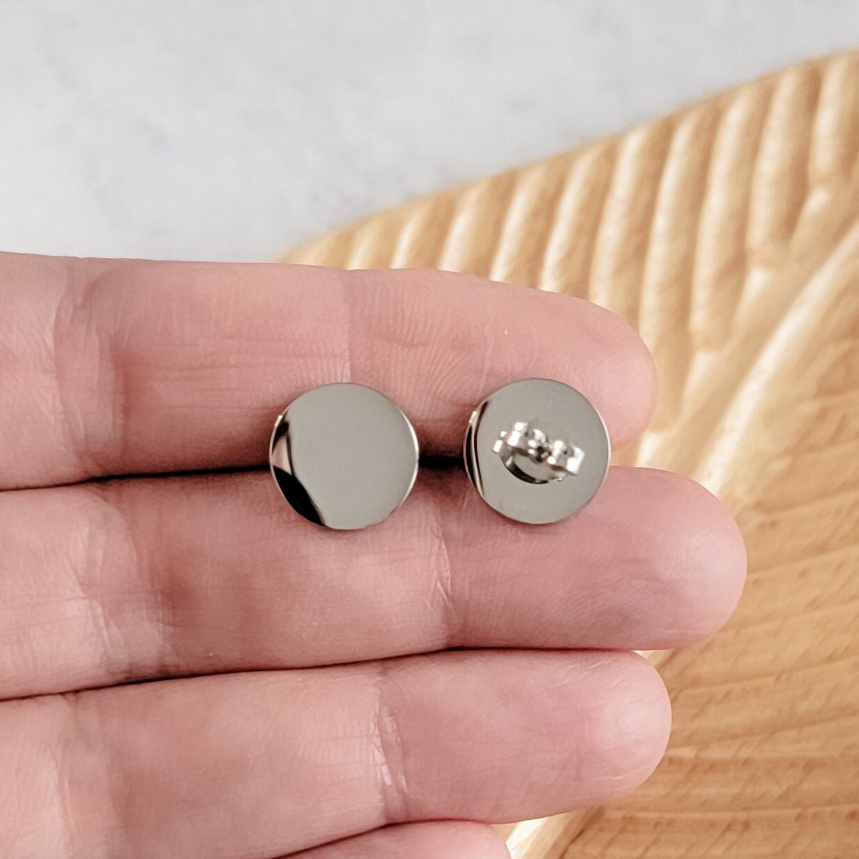 Circle Studs (Choose Silver, Gold, or Rose Gold), 1 Pair Total, Metal Blank 39 - 