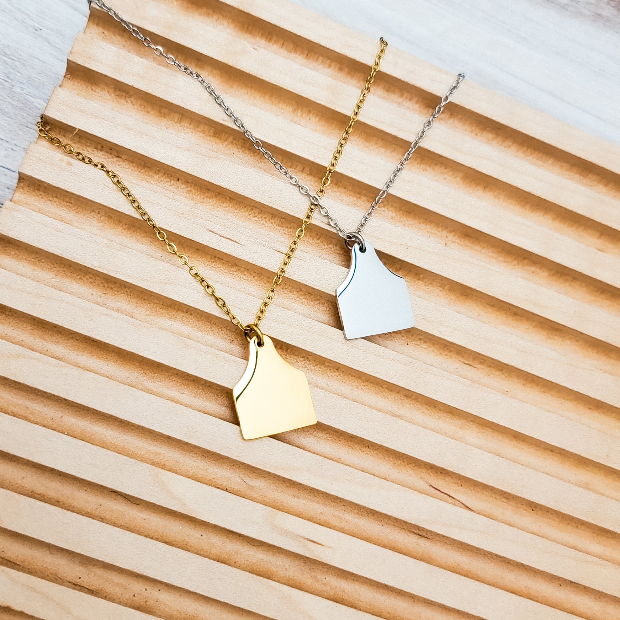 Cow Tag Pendant Necklace (Silver or Gold), 1 Total, Metal Blank 131 - 