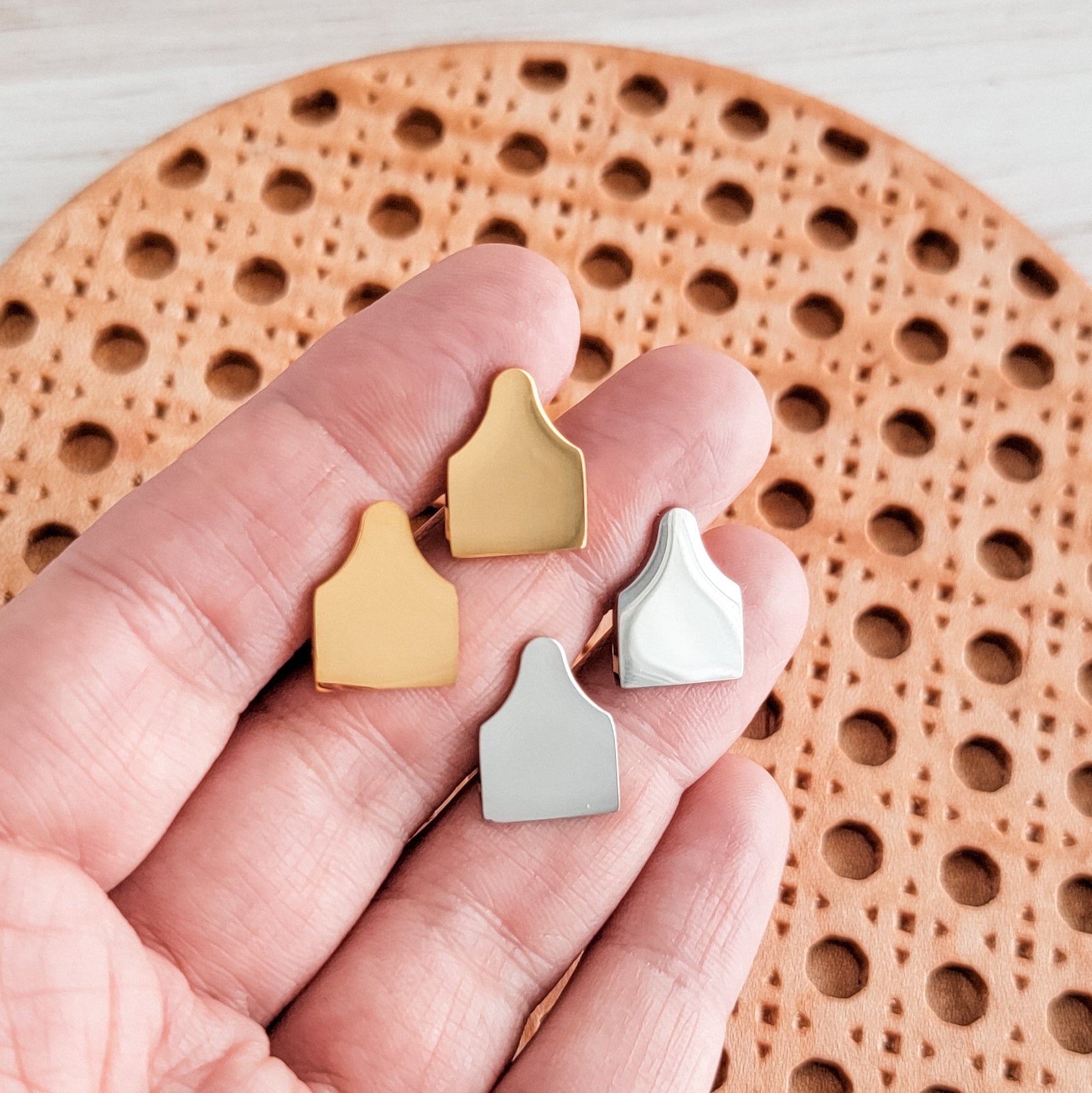Cow Tag Studs (Silver or Gold), 1 Pair Total, Metal Blank 136 - 