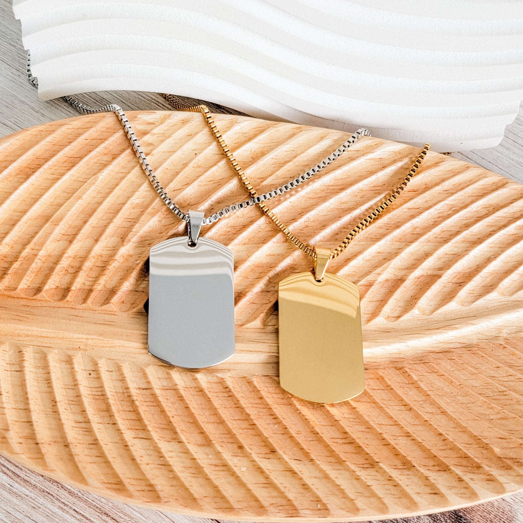Dog Tag Box Chain Necklace (Silver or Gold), 1 Total, Metal Blank 139 - 