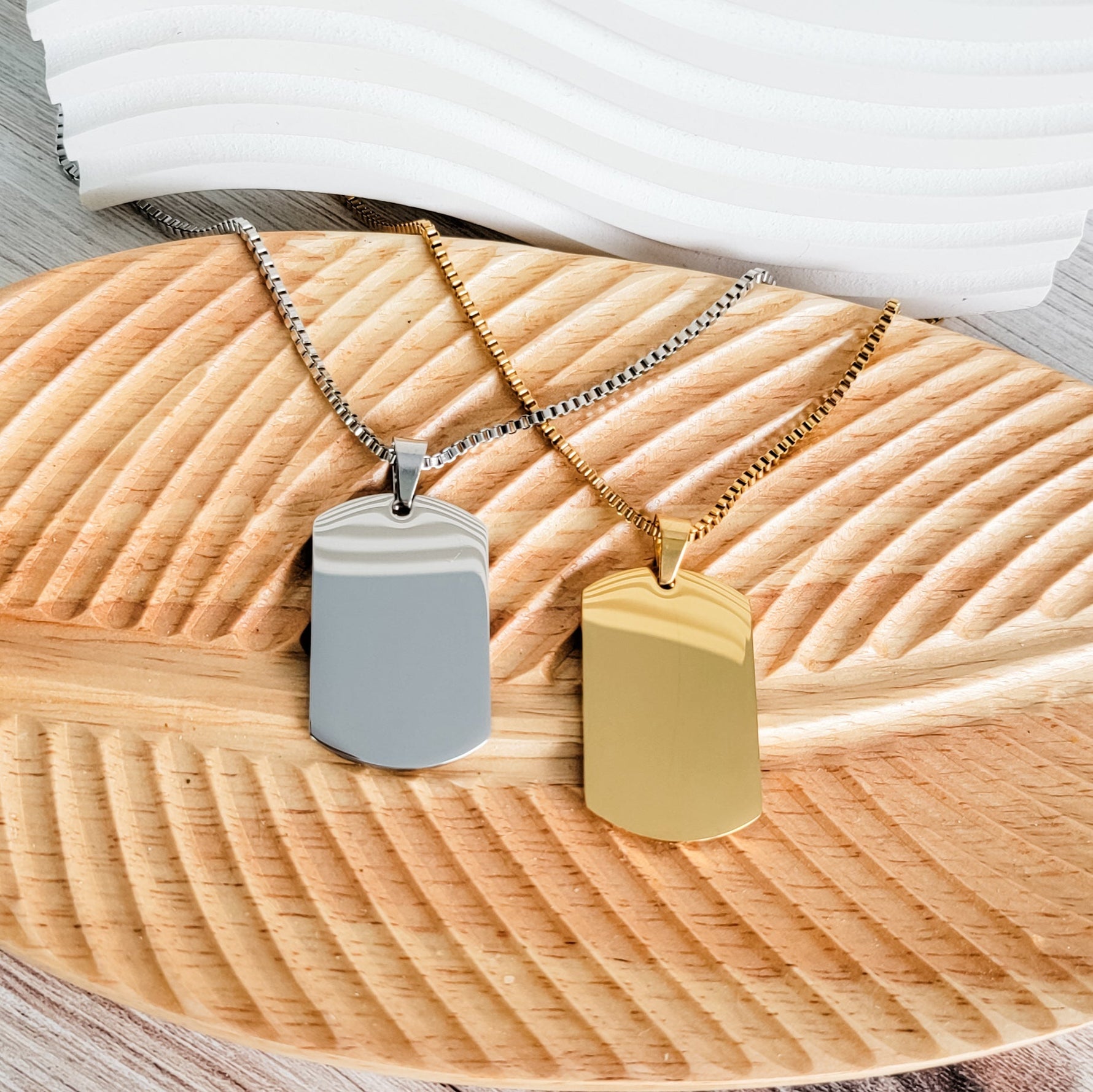Dog Tag Box Chain Necklace (Silver or Gold), 1 Total, Metal Blank 139 - 