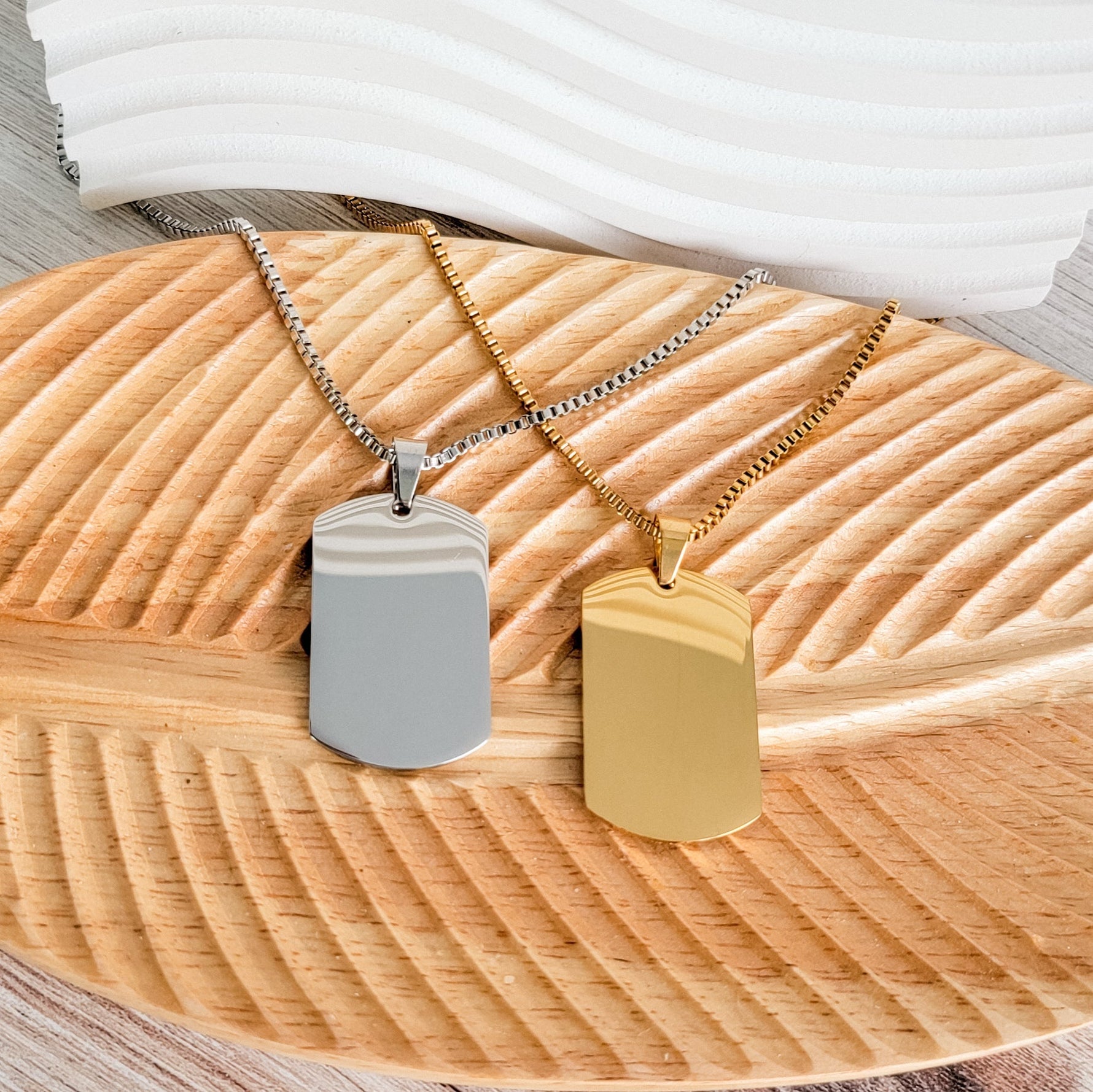 Dog Tag Box Chain Necklace (Silver or Gold), 1 Total, Metal Blank 139 - 