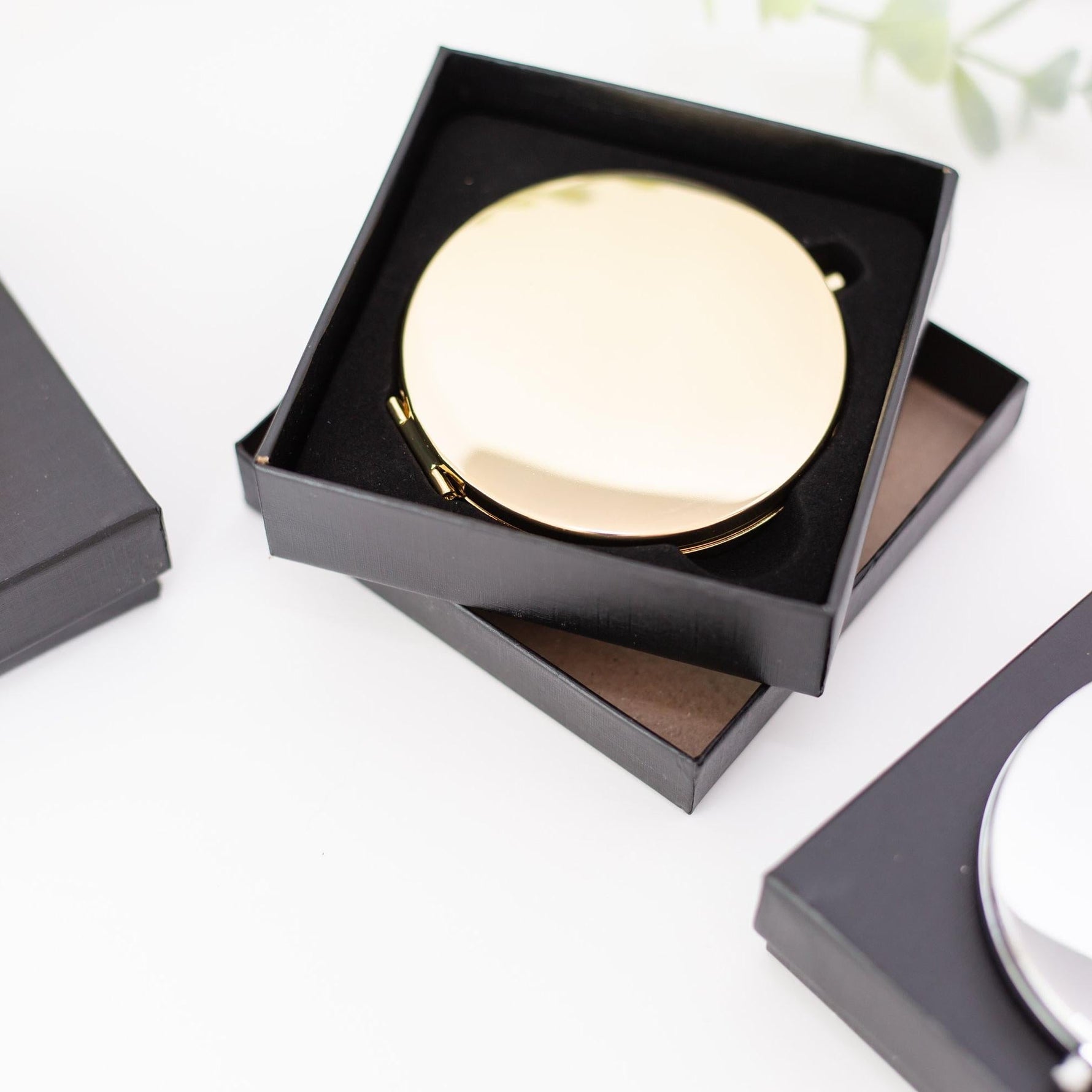 Elegant Compact Mirror (Gold, Silver, or Rose Gold), 1 Piece, Metal Blank 54 - 