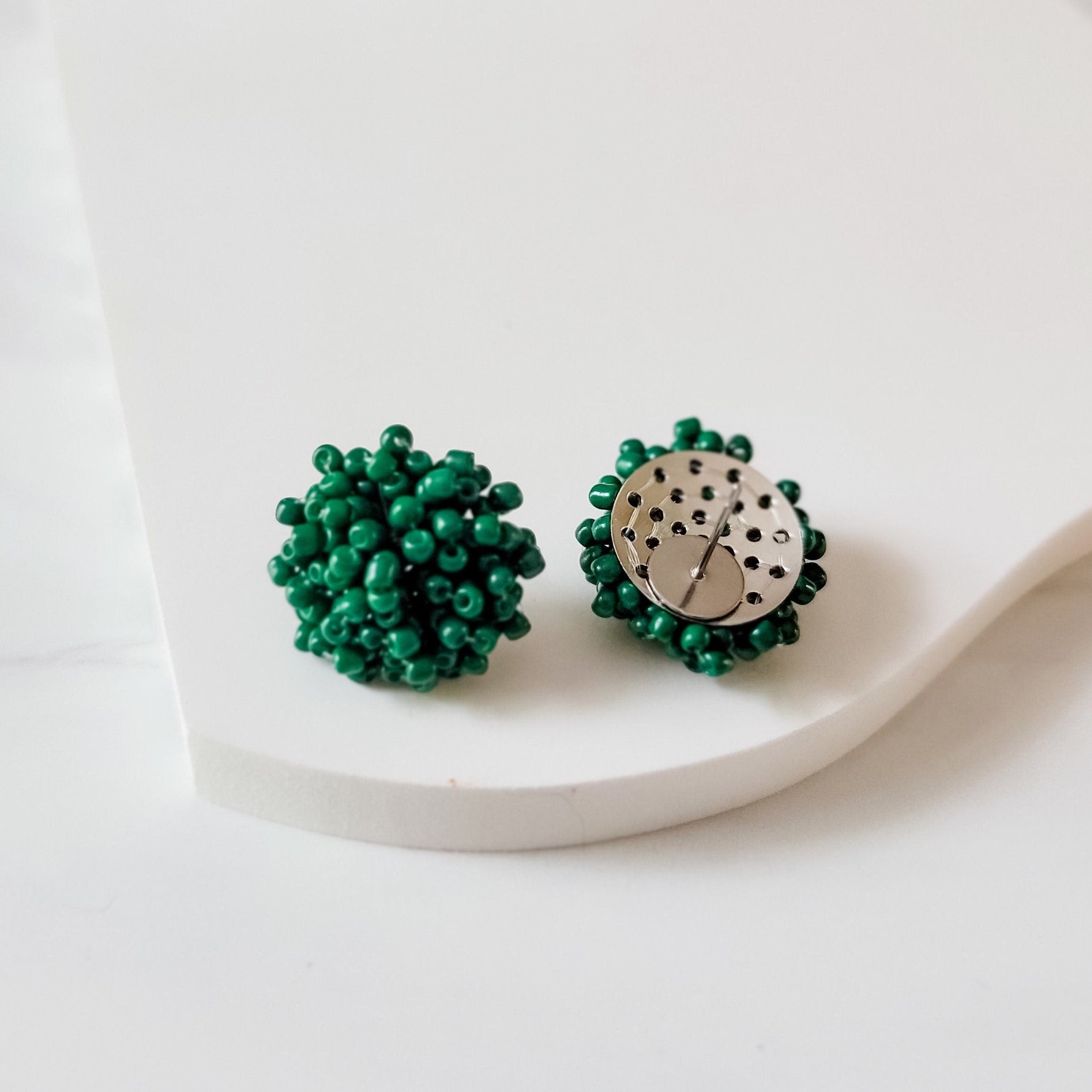 Emerald Green 15mm Small Seed Bead Topper, 1 Pair, Seed Bead 25 - 