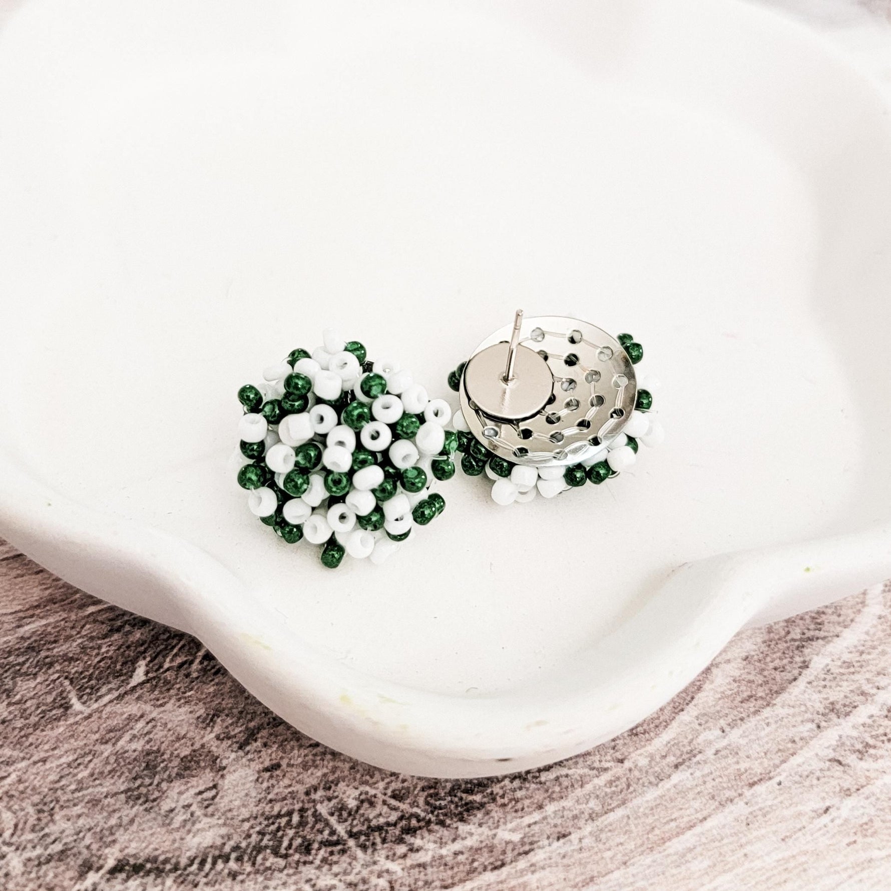 Emerald Green and White Mix 15mm Small Seed Bead Topper, 1 Pair, Seed Bead 81 - 