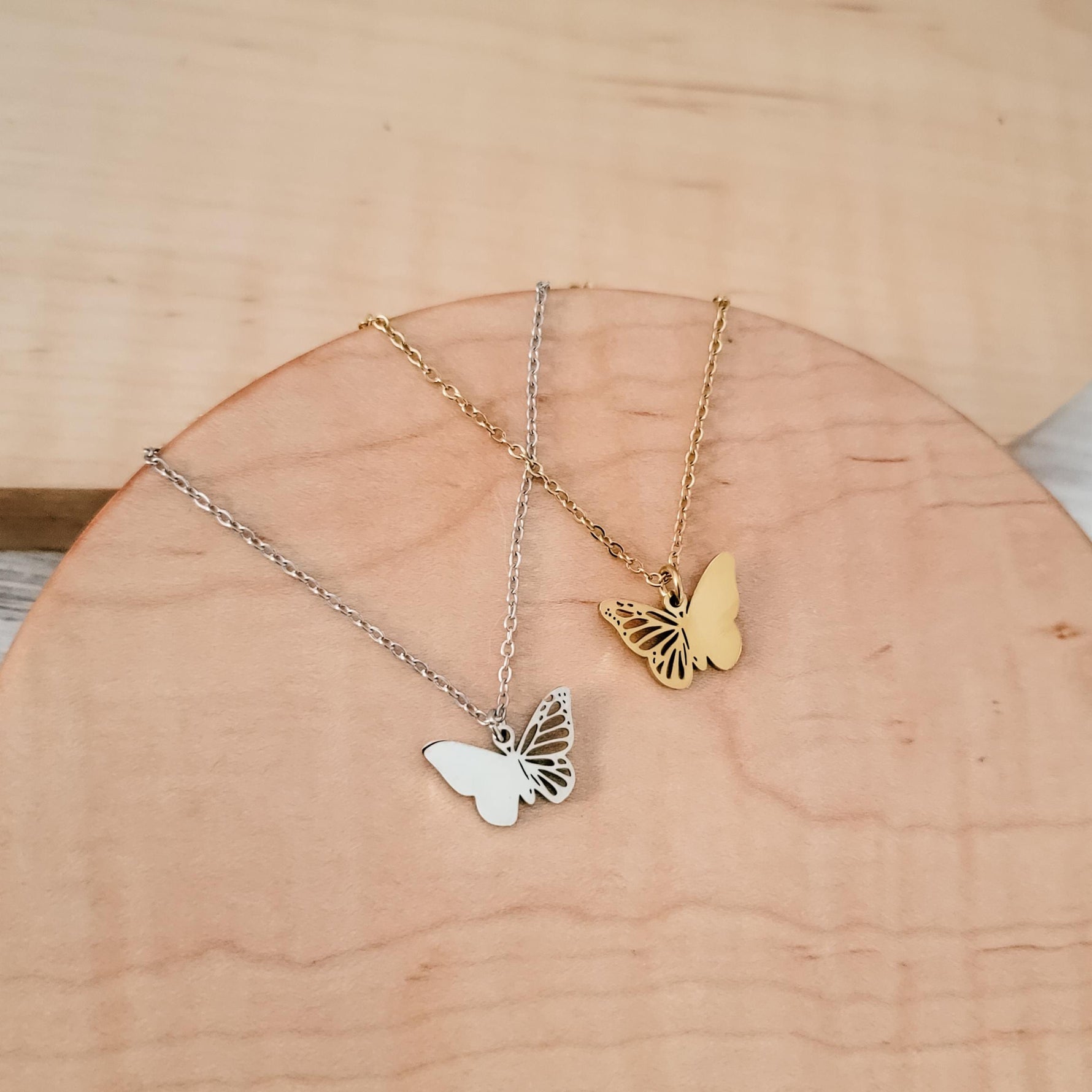 Filigree Butterfly Necklace (Silver or Gold), 1 Total, Metal Blank 125 - 