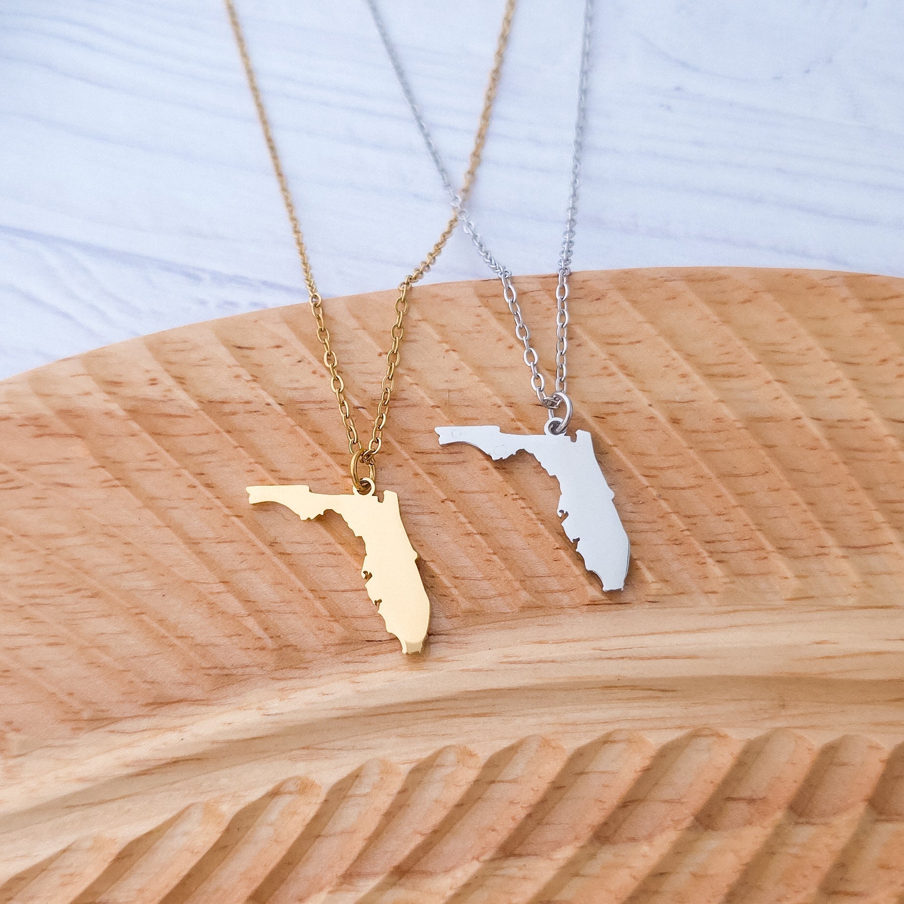 Florida Pendant Necklace (Silver or Gold), 1 Total, Metal Blank 190 - 