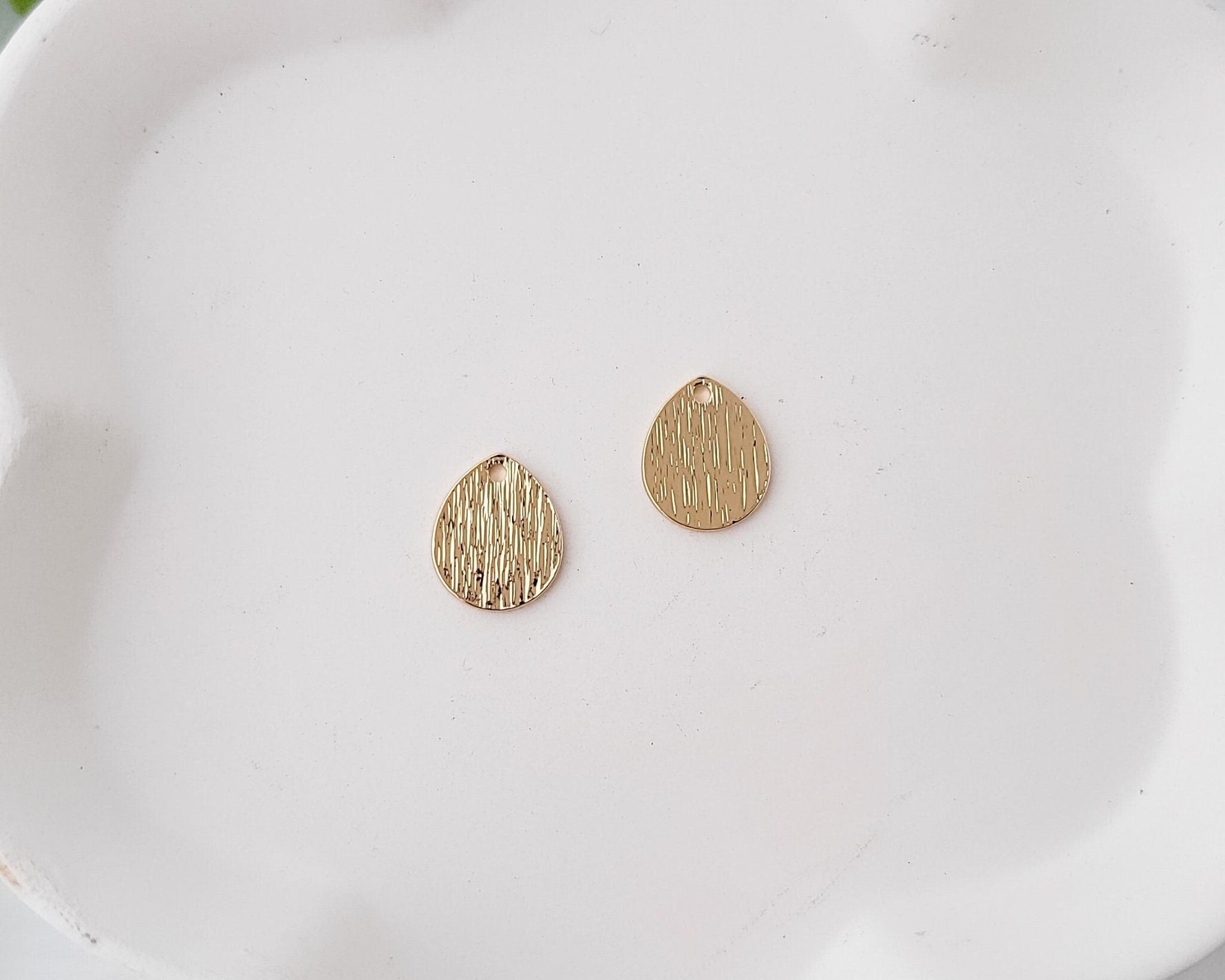 Gold Brushed Brass Tiny Teardrop Charms, 10 Pieces, Charm 102 - 