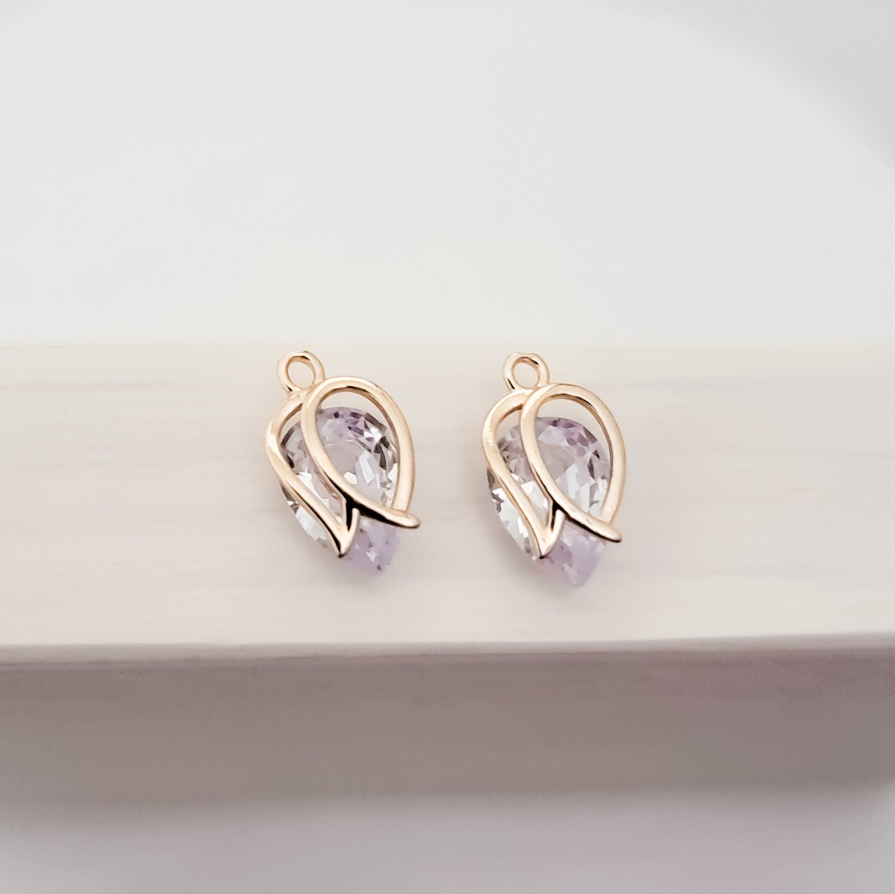 Gold Cubic Zirconia Tulip Charms, 10 Pieces, Charm 39 - 