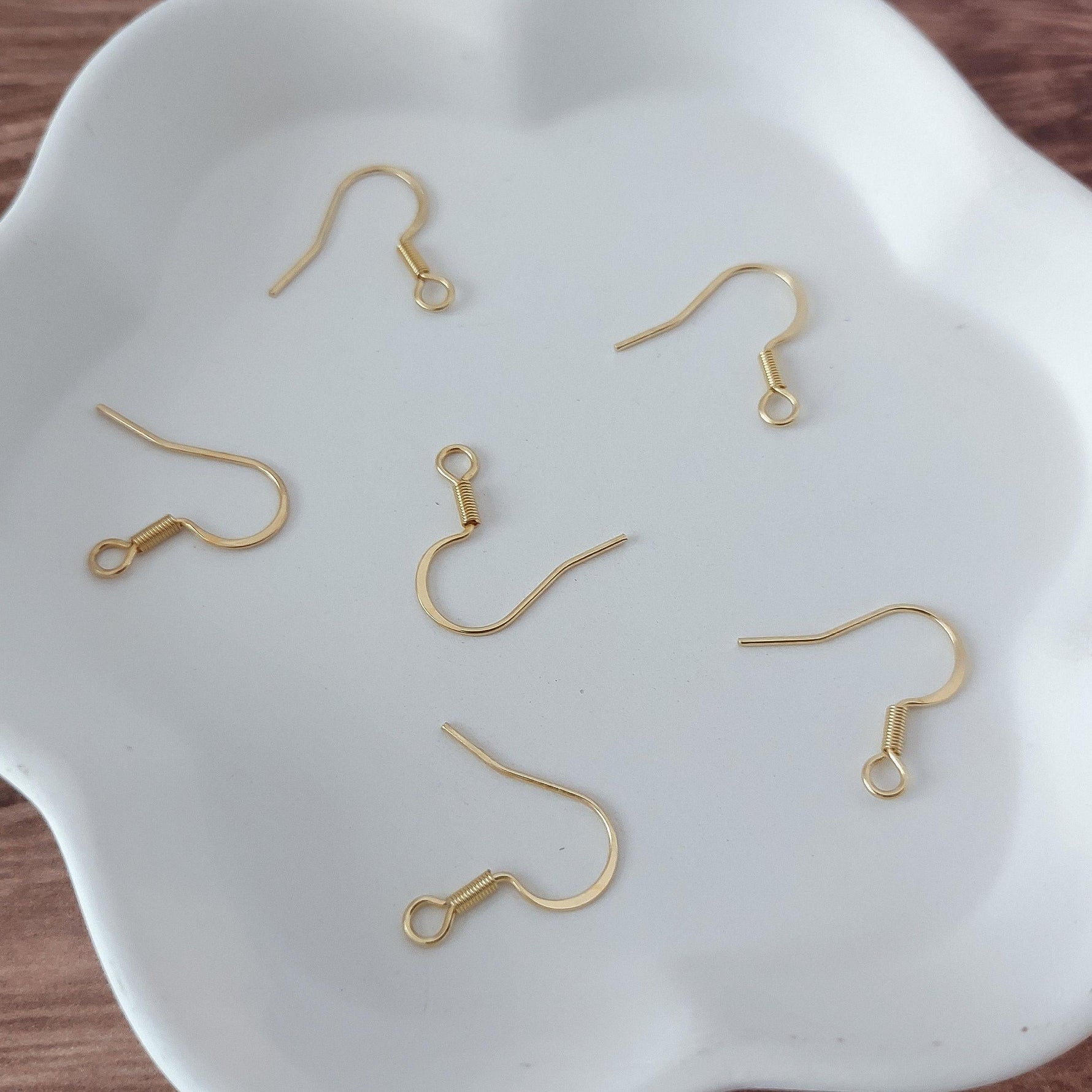 Gold Stainless Ear Wires 2.5mm Hole (Hammered Flat French Style), 20 Pieces, Earring Hook 44 - 
