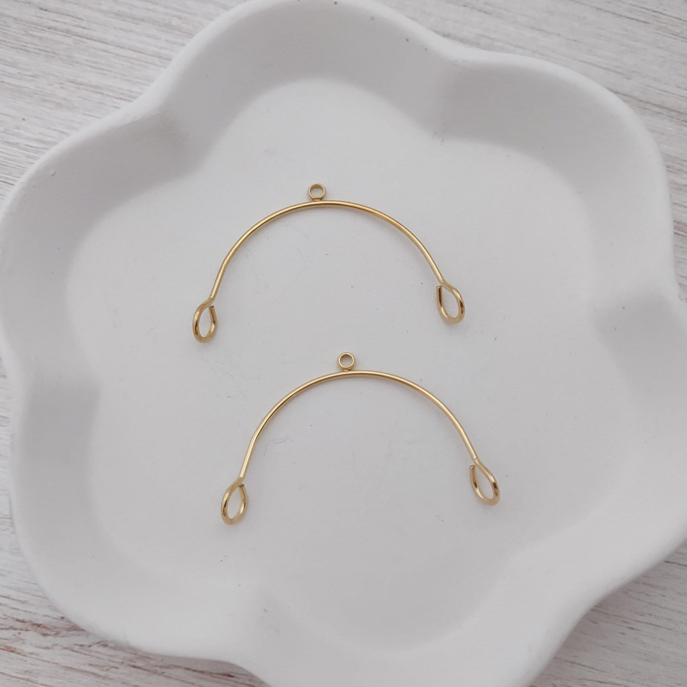 Gold Stainless Steel Medium Arches, 10 Pieces, Connector 83 - 
