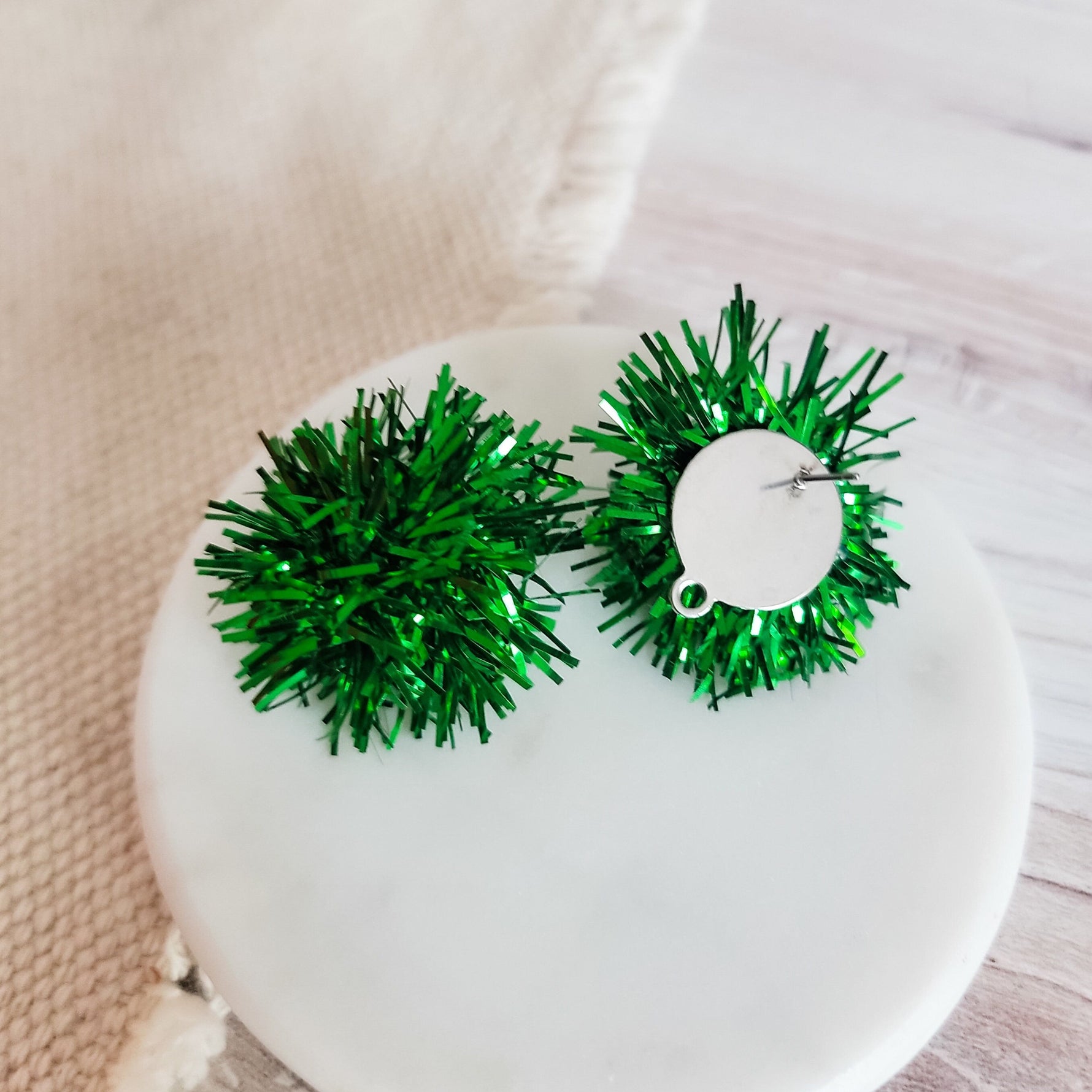 Green Tinsel 30mm Large Stud Topper, 1 Pair, Stud 179 - 