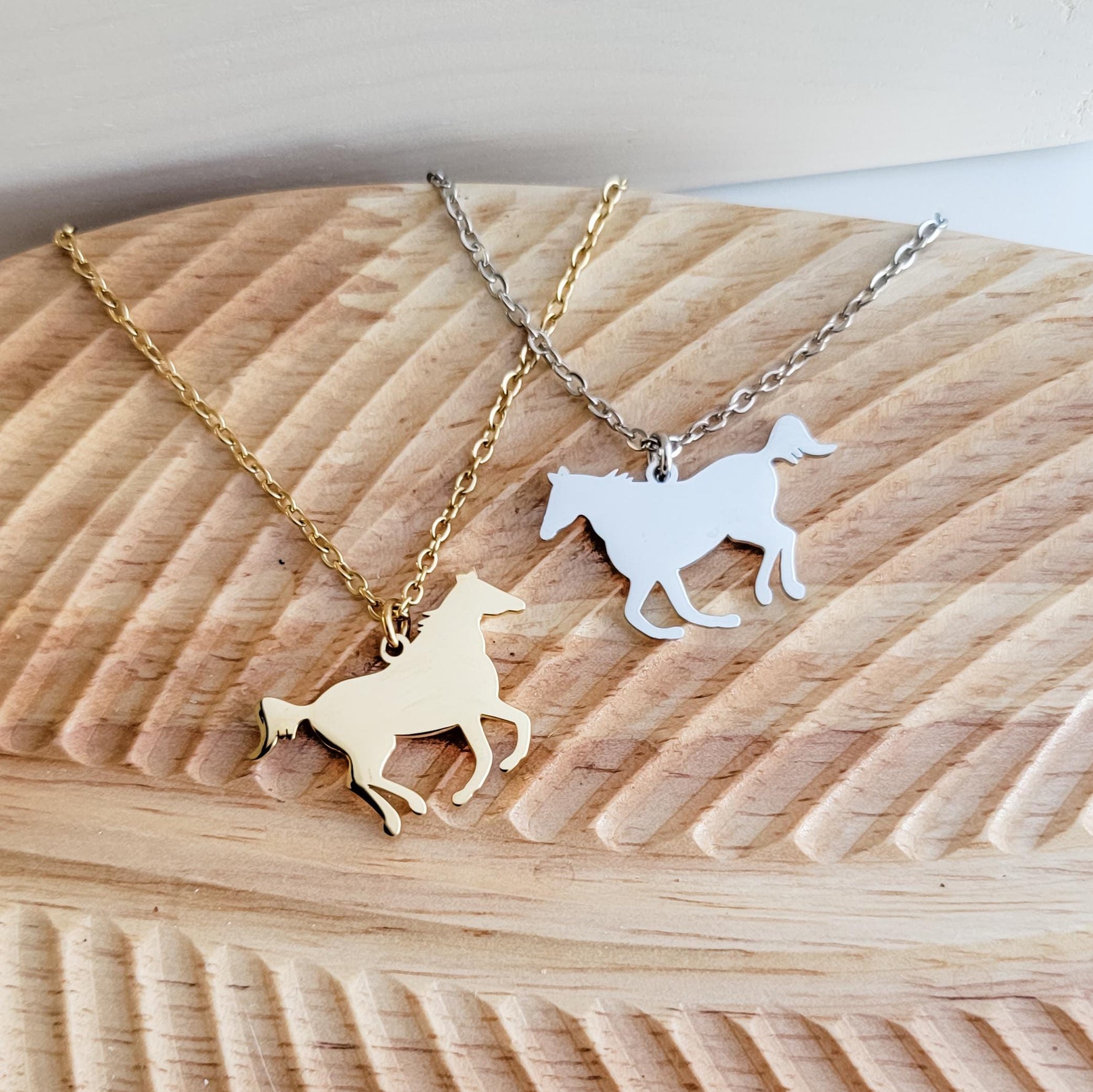 Horse Pendant Necklace (Silver or Gold), 1 Total, Metal Blank 109 - 