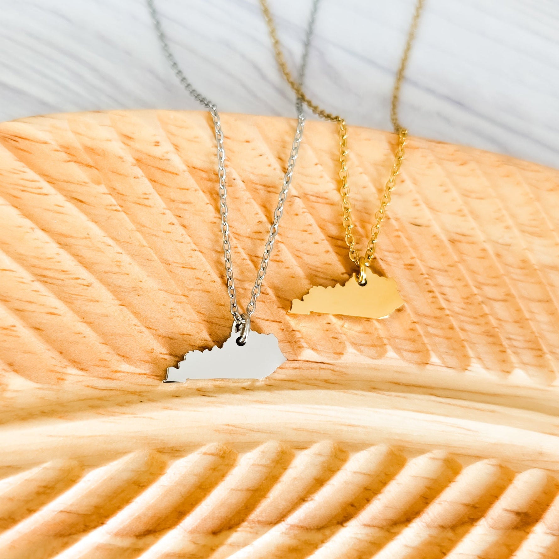 Kentucky Pendant Necklace (Silver or Gold), 1 Total, Metal Blank 210 - 