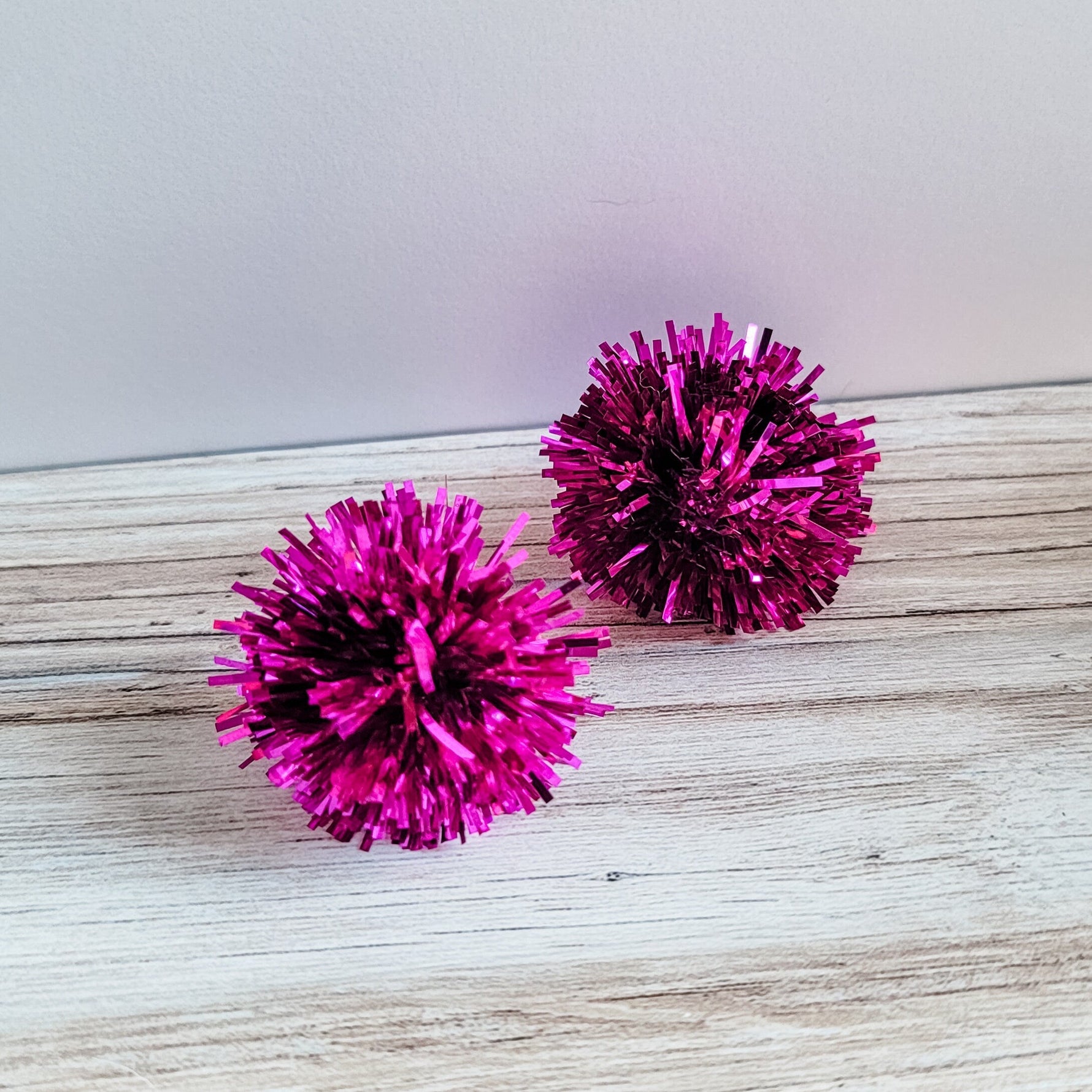 Magenta Tinsel 30mm Large Stud Topper, 1 Pair, Stud 181 - 