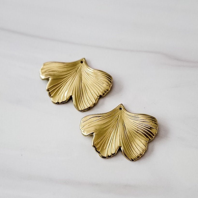 Metallic Antique Gold Ginkgo Leaf Pendants, 10 Pieces, Ginkgo 24 - 