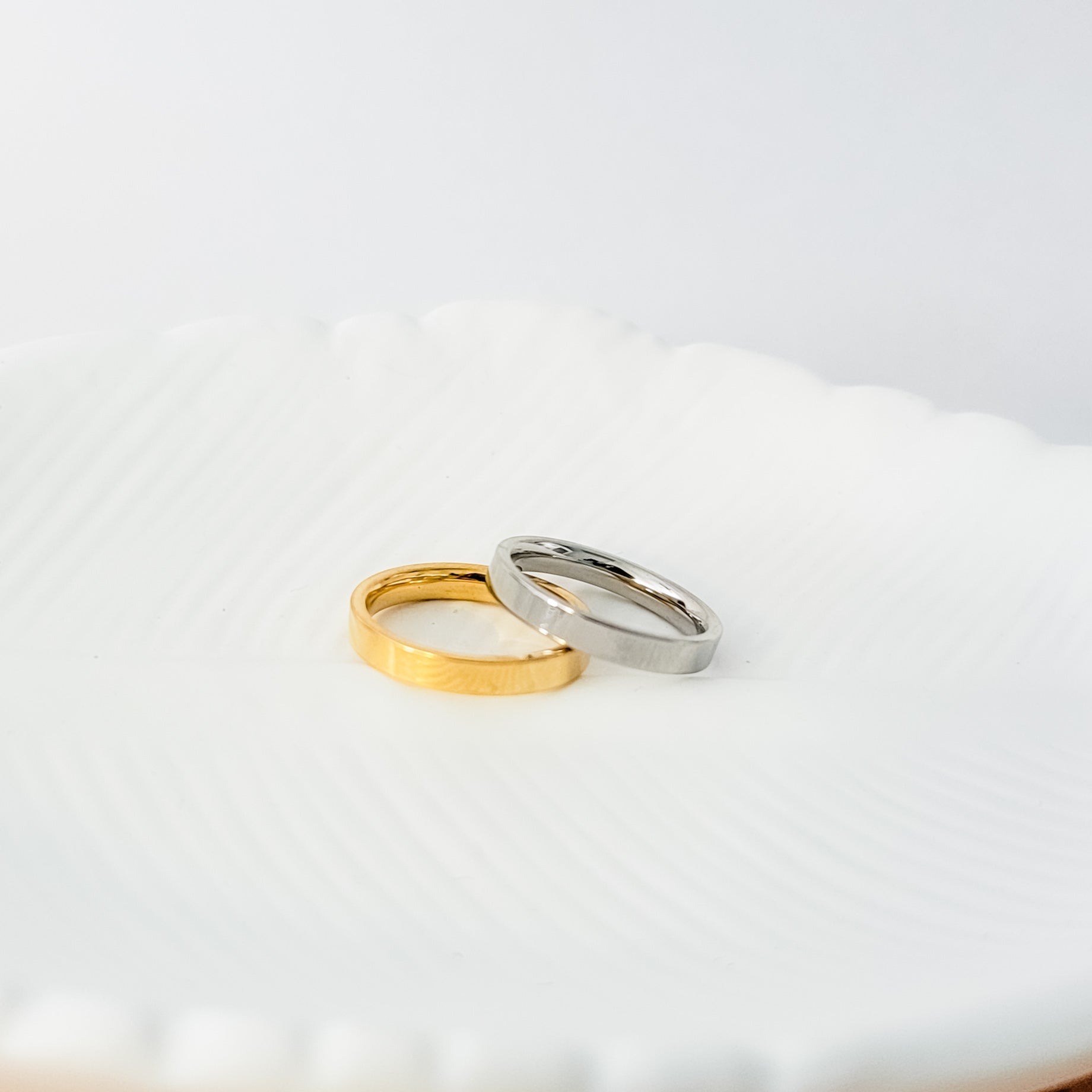 Minimalist Ring (Silver or Gold, Sizes 6 - 10), 1 Total, Metal Blank 160 - 