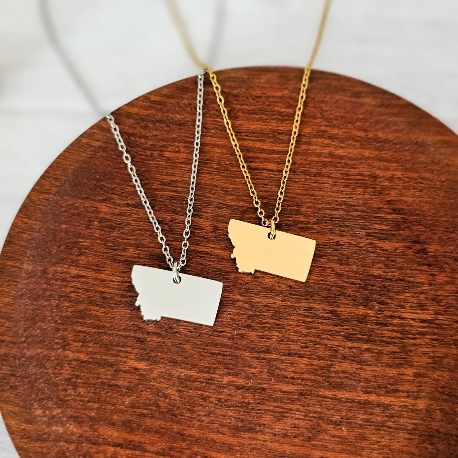 Montana Pendant Necklace (Silver or Gold), 1 Total, Metal Blank 201 - 