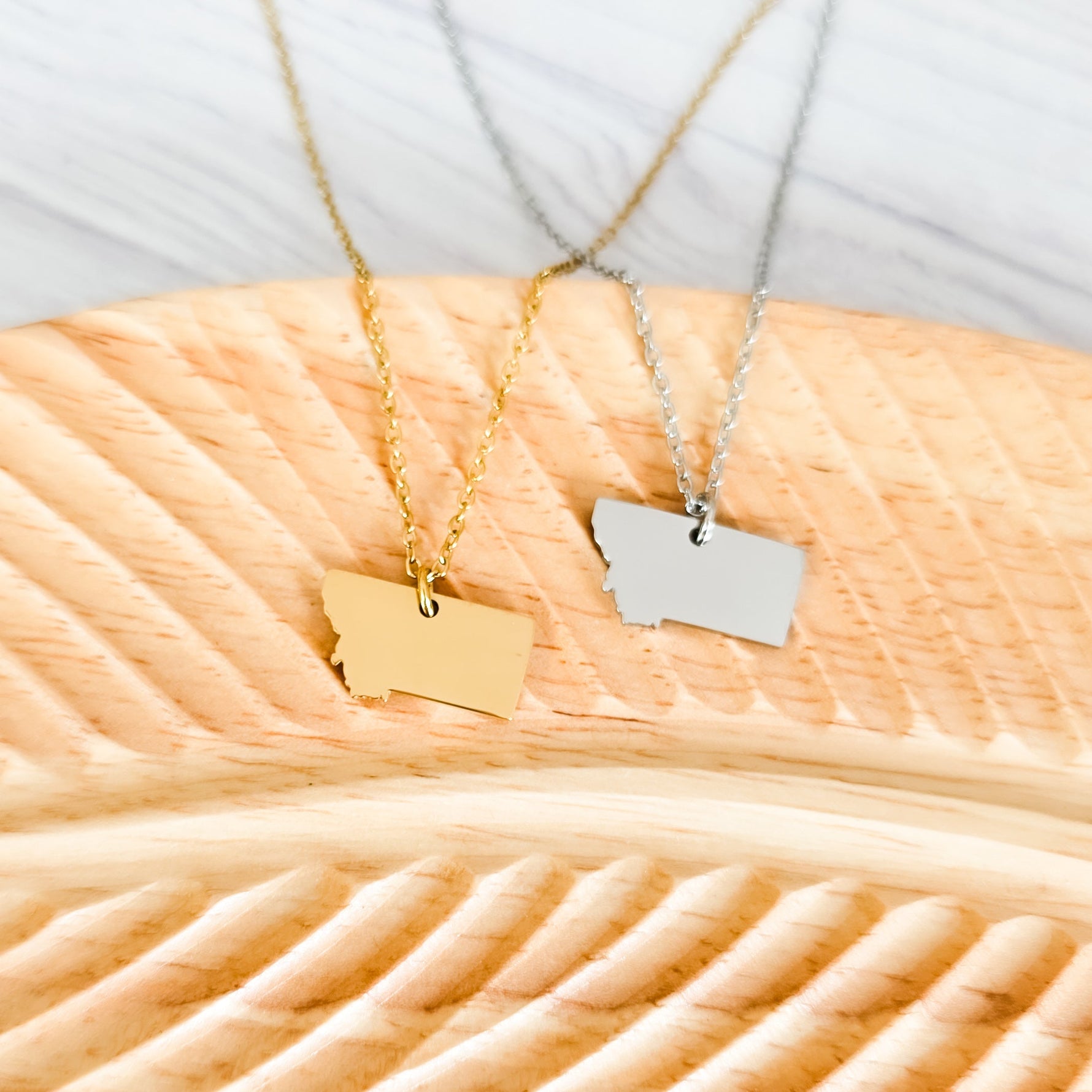 Montana Pendant Necklace (Silver or Gold), 1 Total, Metal Blank 201 - 