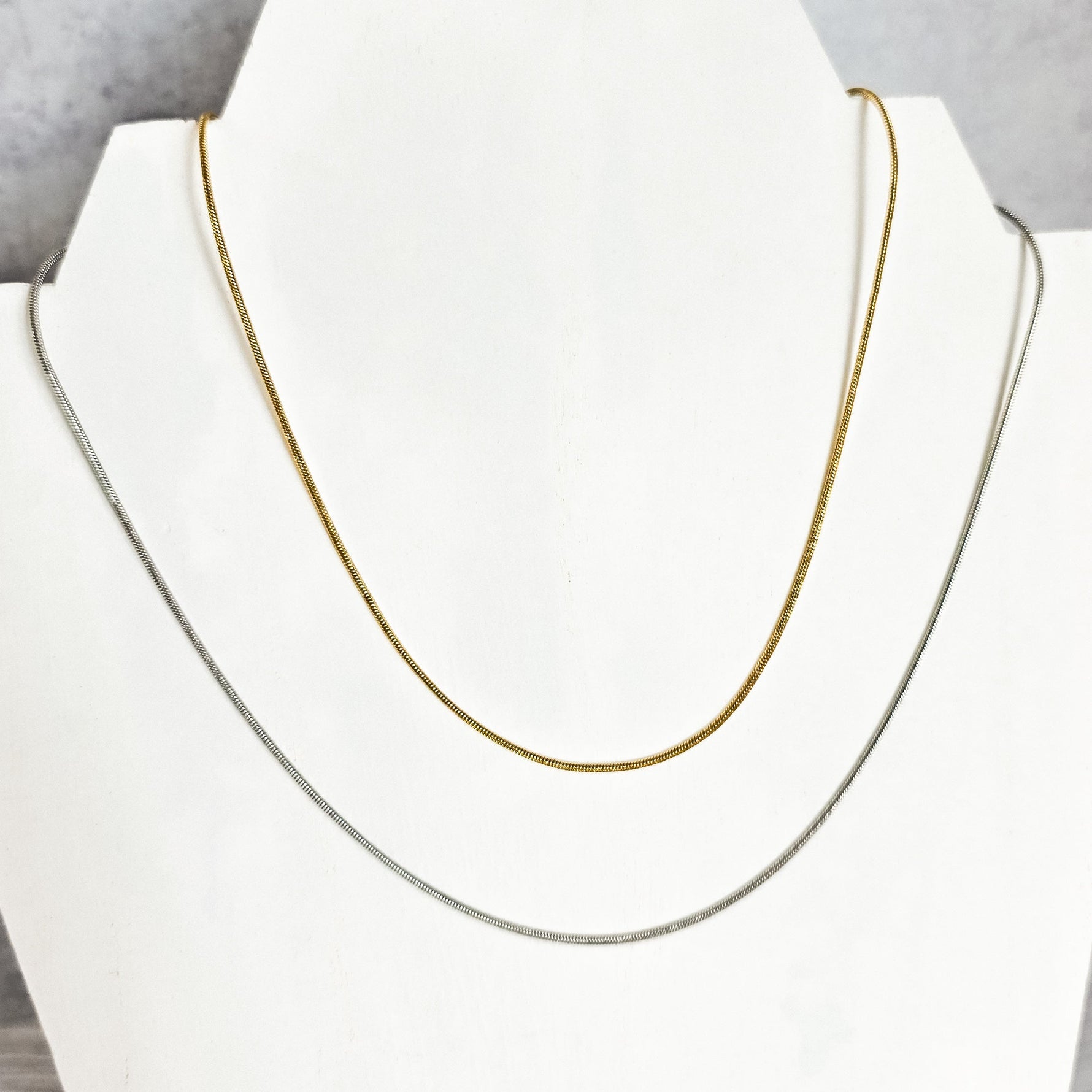 New Premium Full Round Snake Chain Necklace Finding (Silver or Gold Stainless Steel), Pack of 5, Chain 28 - 