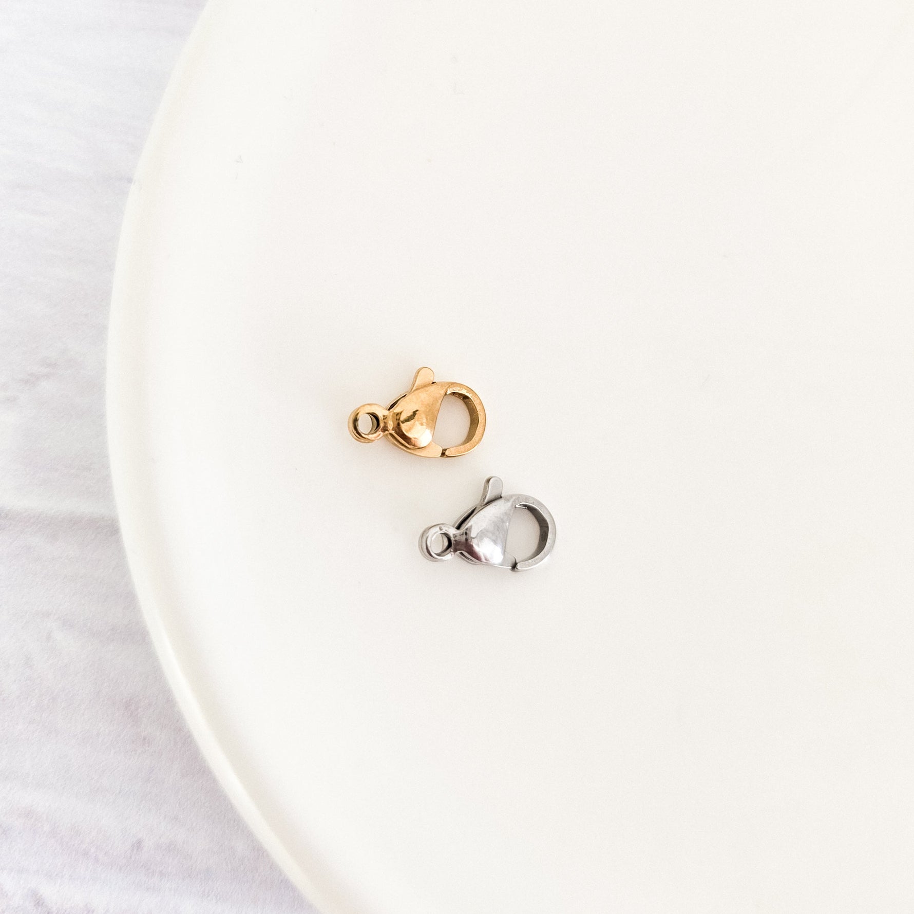 New Premium Lobster Clasp Findings (Silver or Gold), 20 Pieces, Chain 24 - 