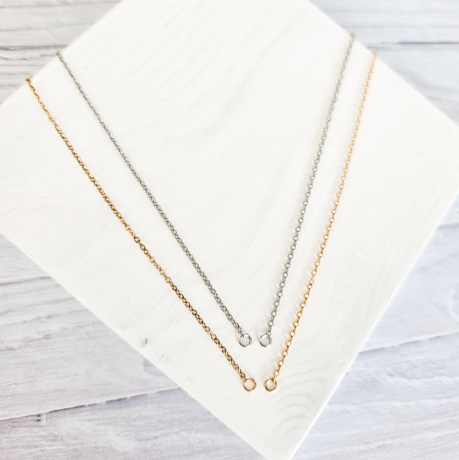 New Premium Split Minimalist Cable Chain Necklace Finding (Silver or Gold Stainless Steel), Pack of 5, Chain 20 - 