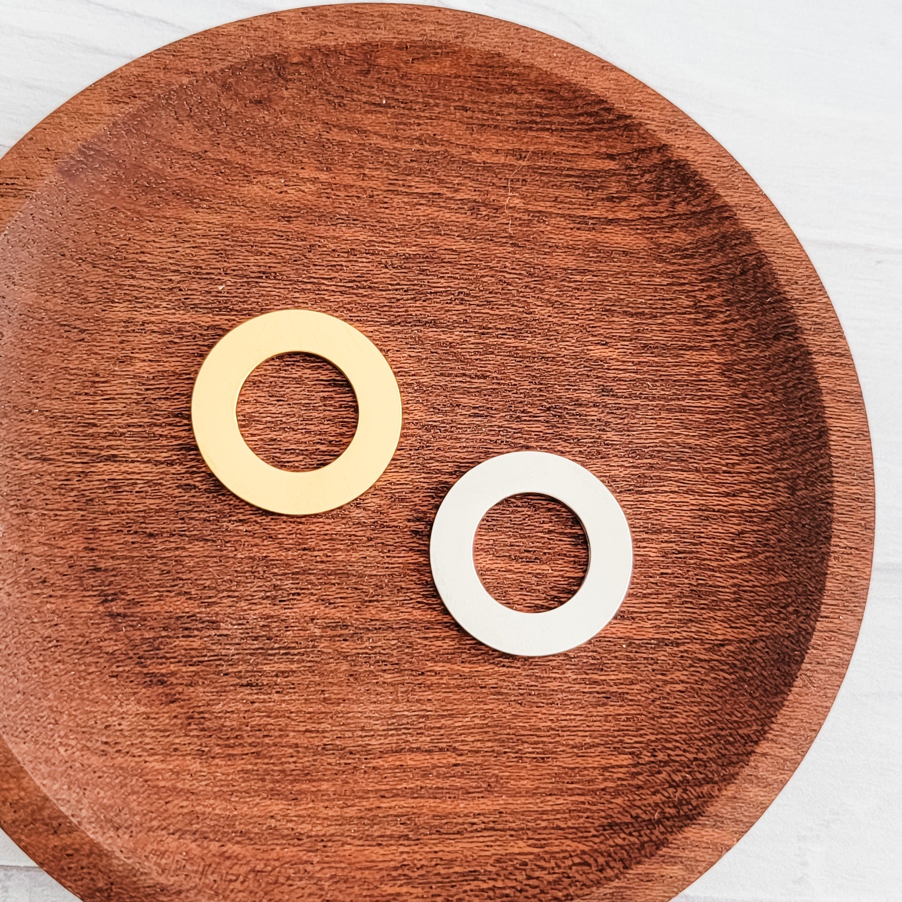 Open Circle Pendants (Silver or Gold), 5 Total Washers, Metal Blank 155 - 
