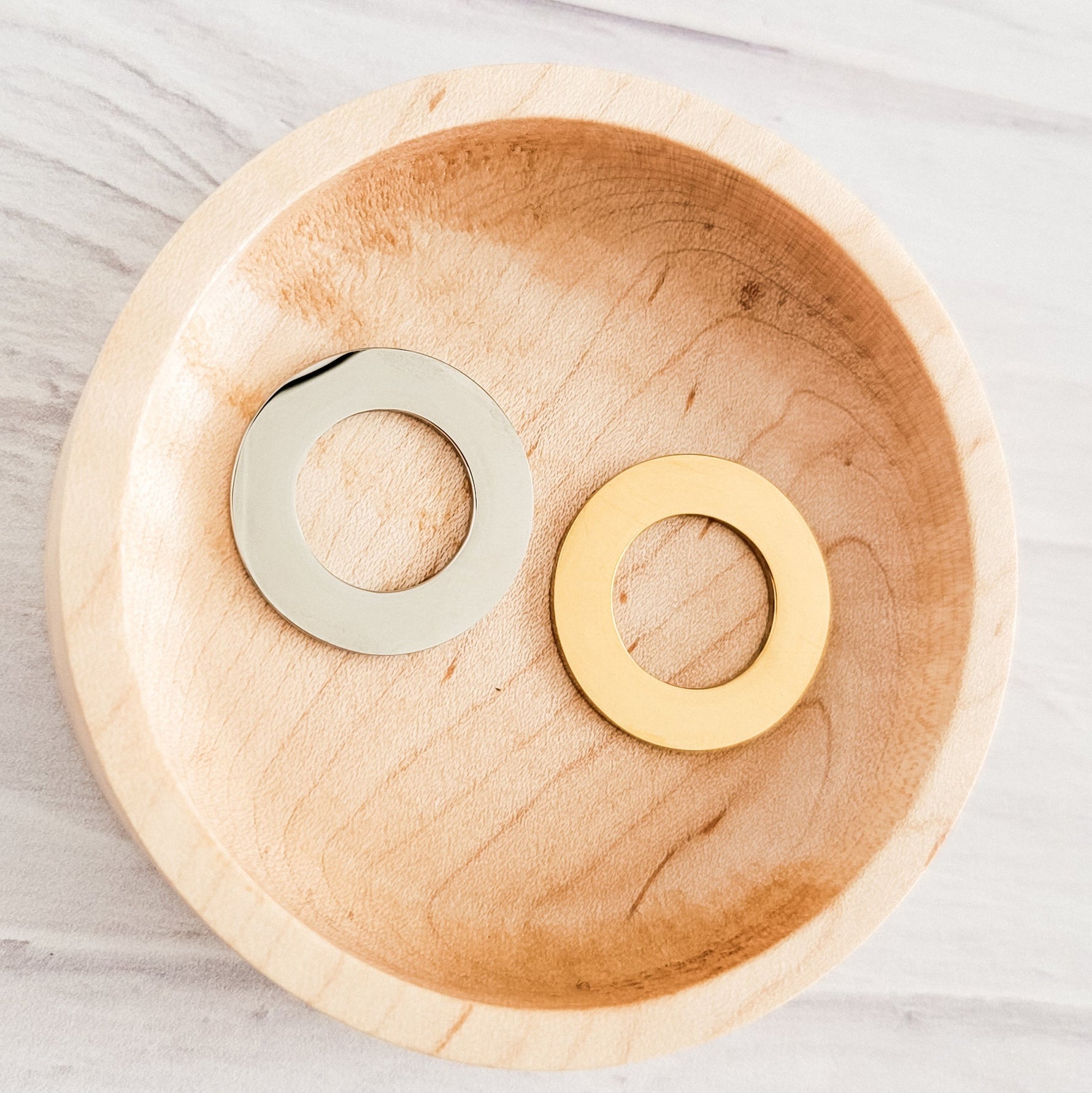 Open Circle Pendants (Silver or Gold), 5 Total Washers, Metal Blank 155 - 